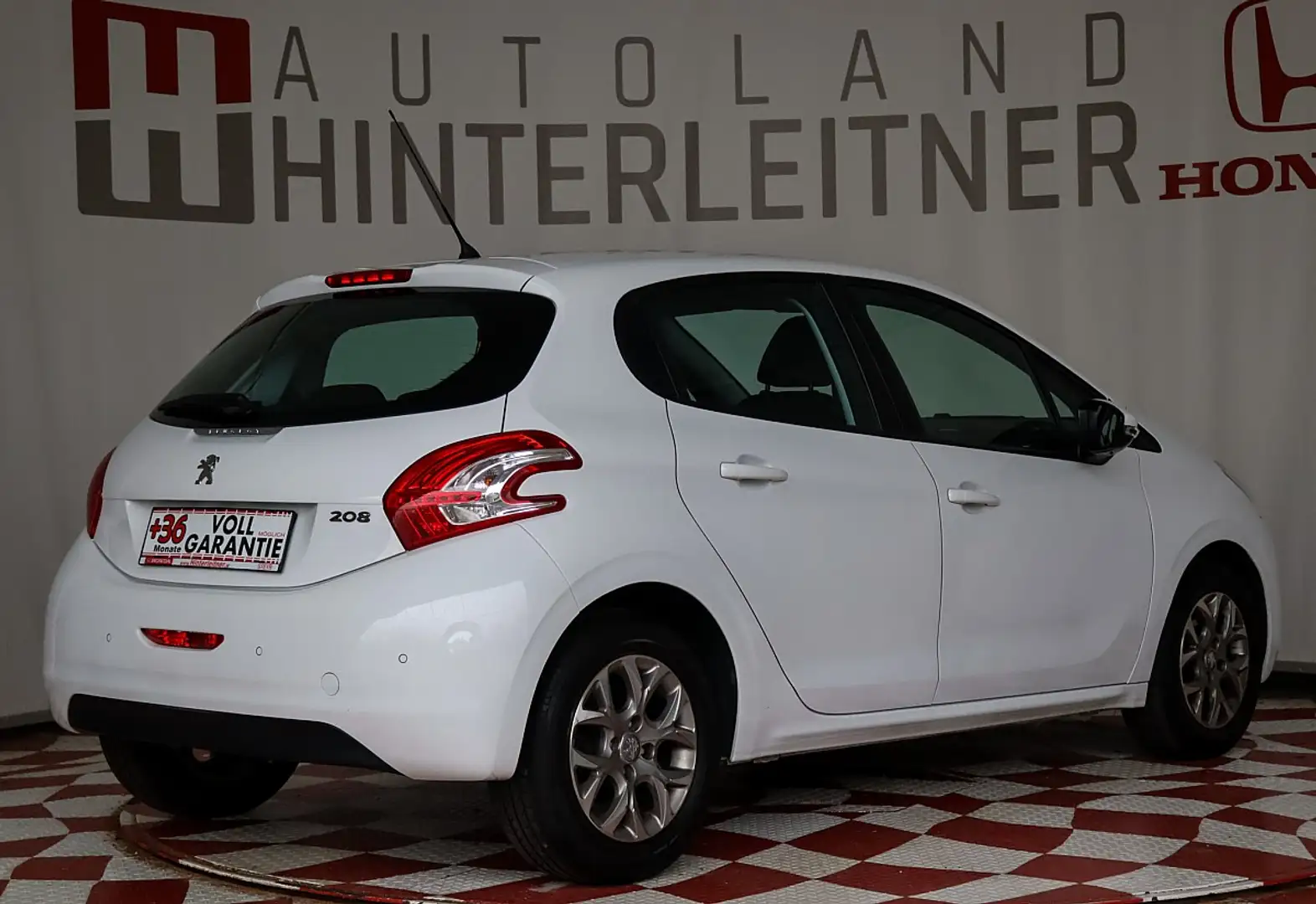 Peugeot 208 Active VTi 82 ERSTBESITZ Bianco - 2