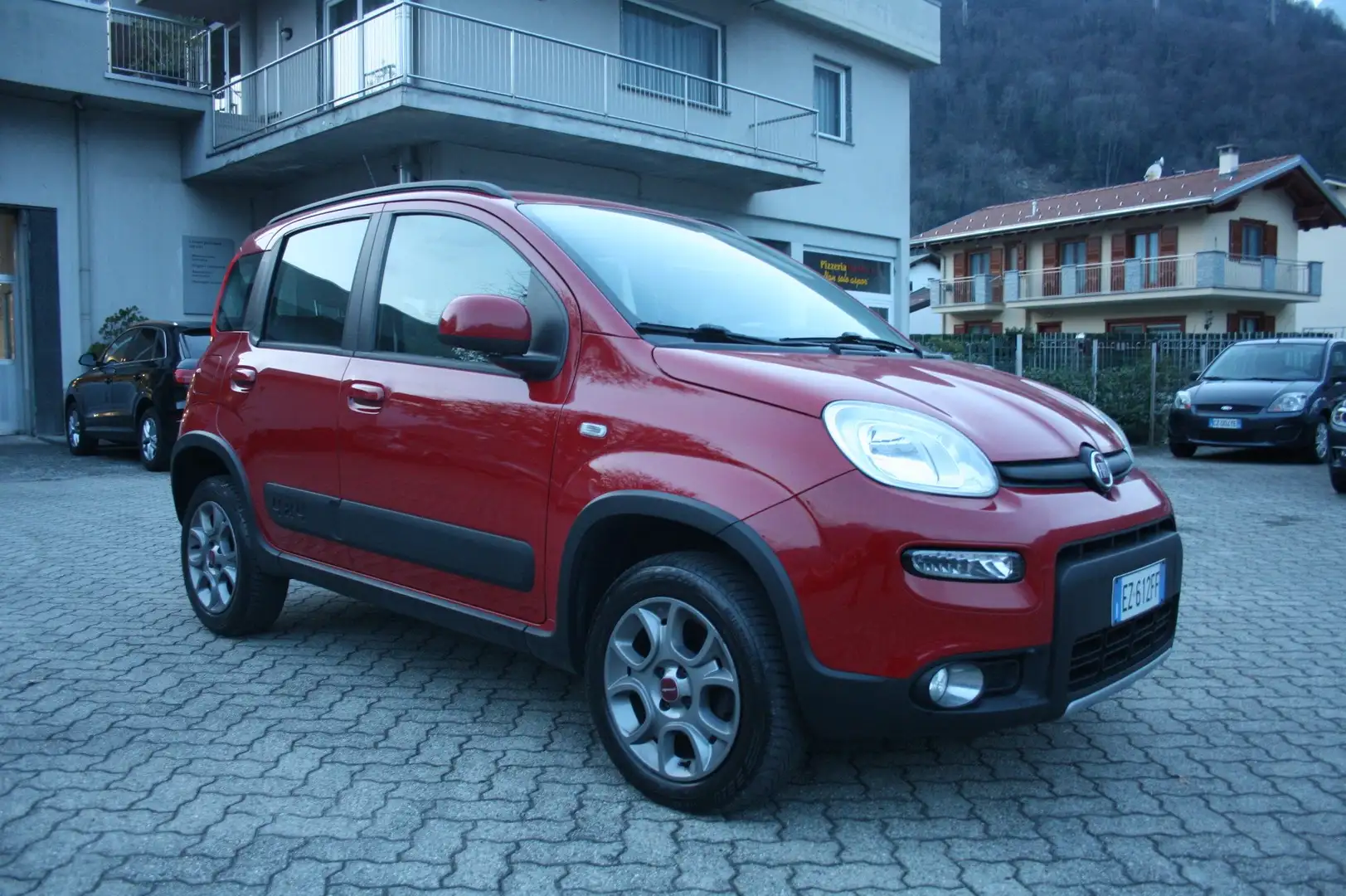 Fiat Panda Panda 1.3 mjt 16v 4x4 75cv Rosso - 1