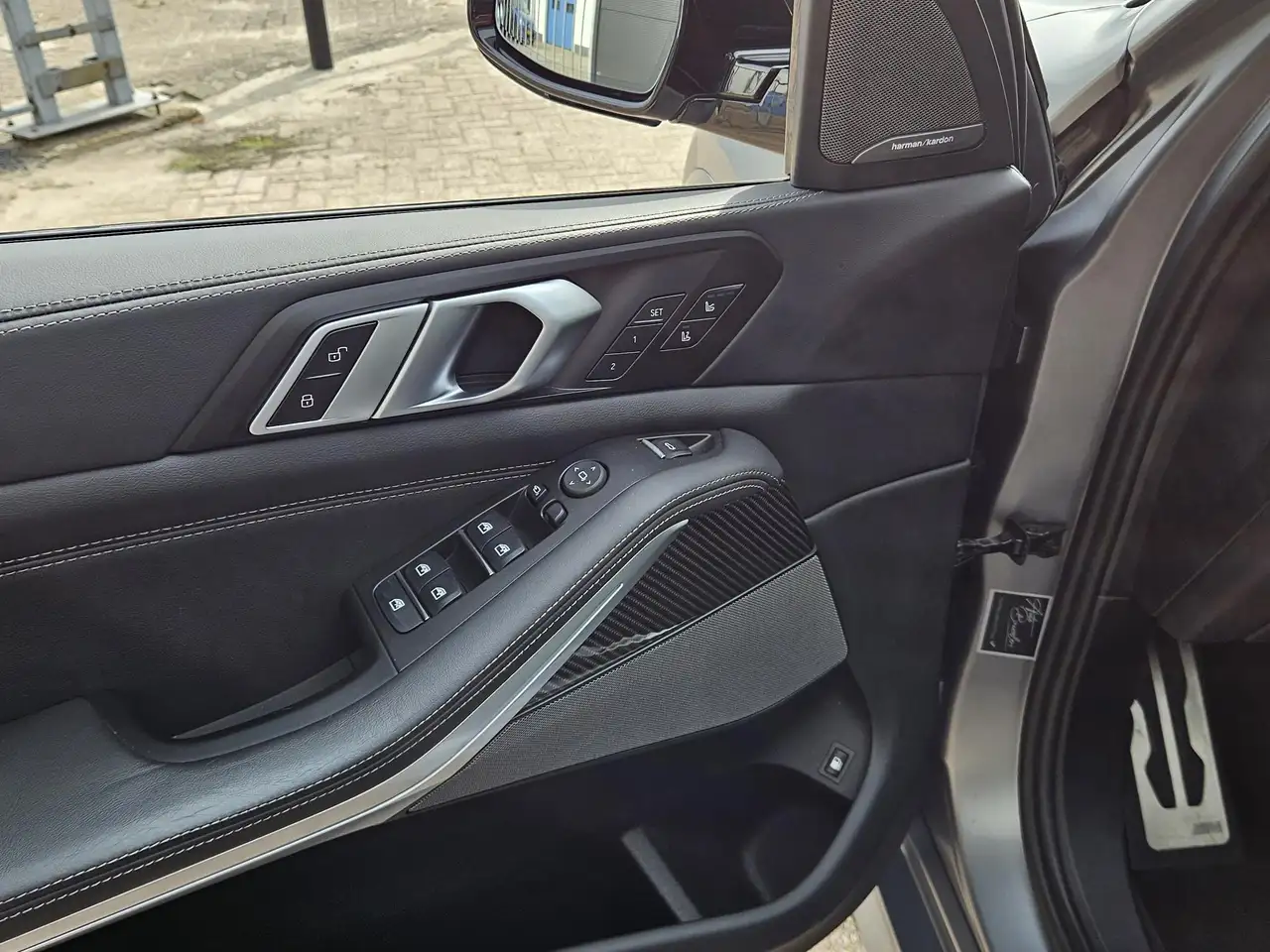 BMW X5 xDrive50e Mega Beuker Frozen zilver...., миниатюра 9