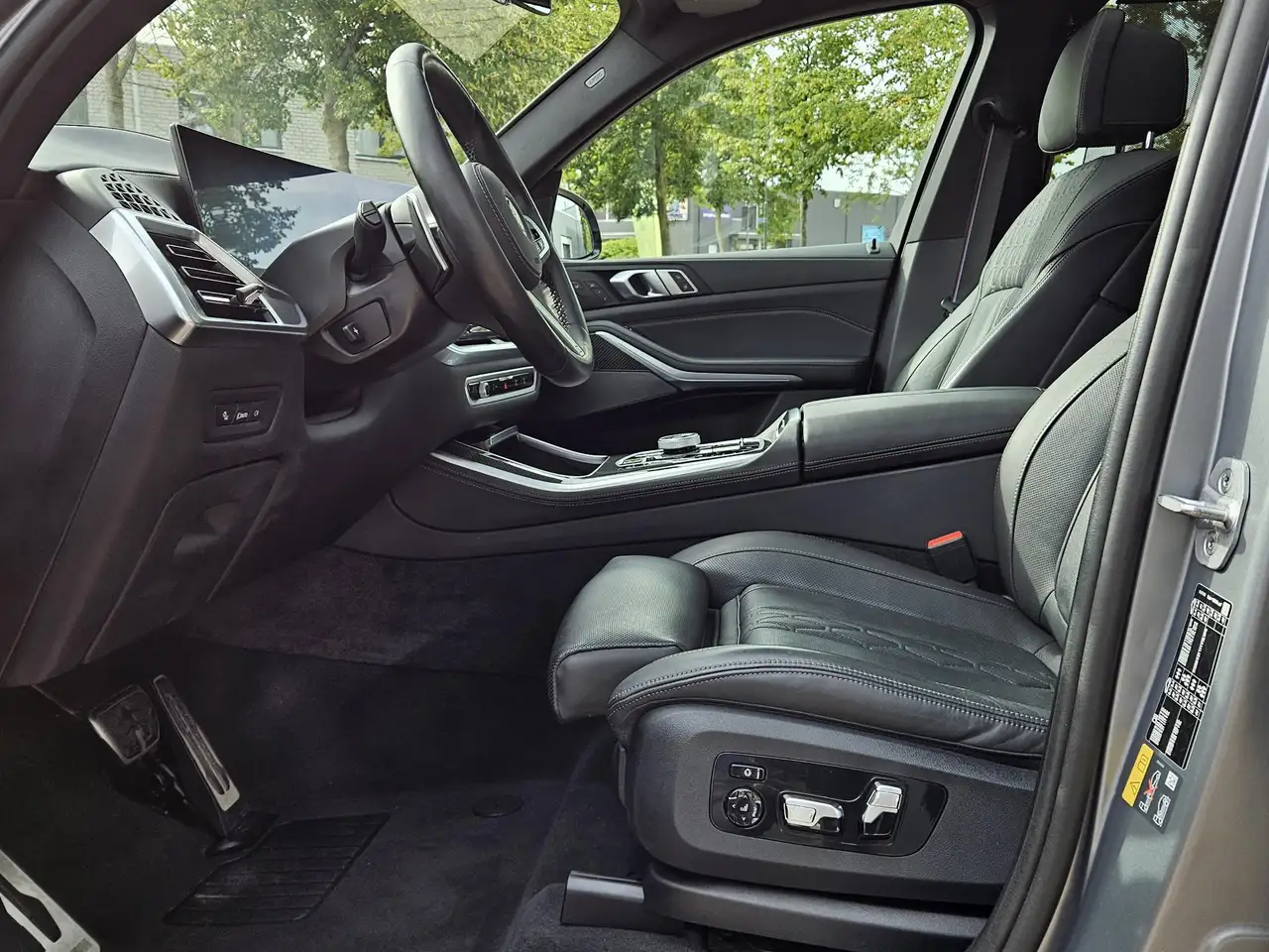 BMW X5 xDrive50e Mega Beuker Frozen zilver...., миниатюра 6