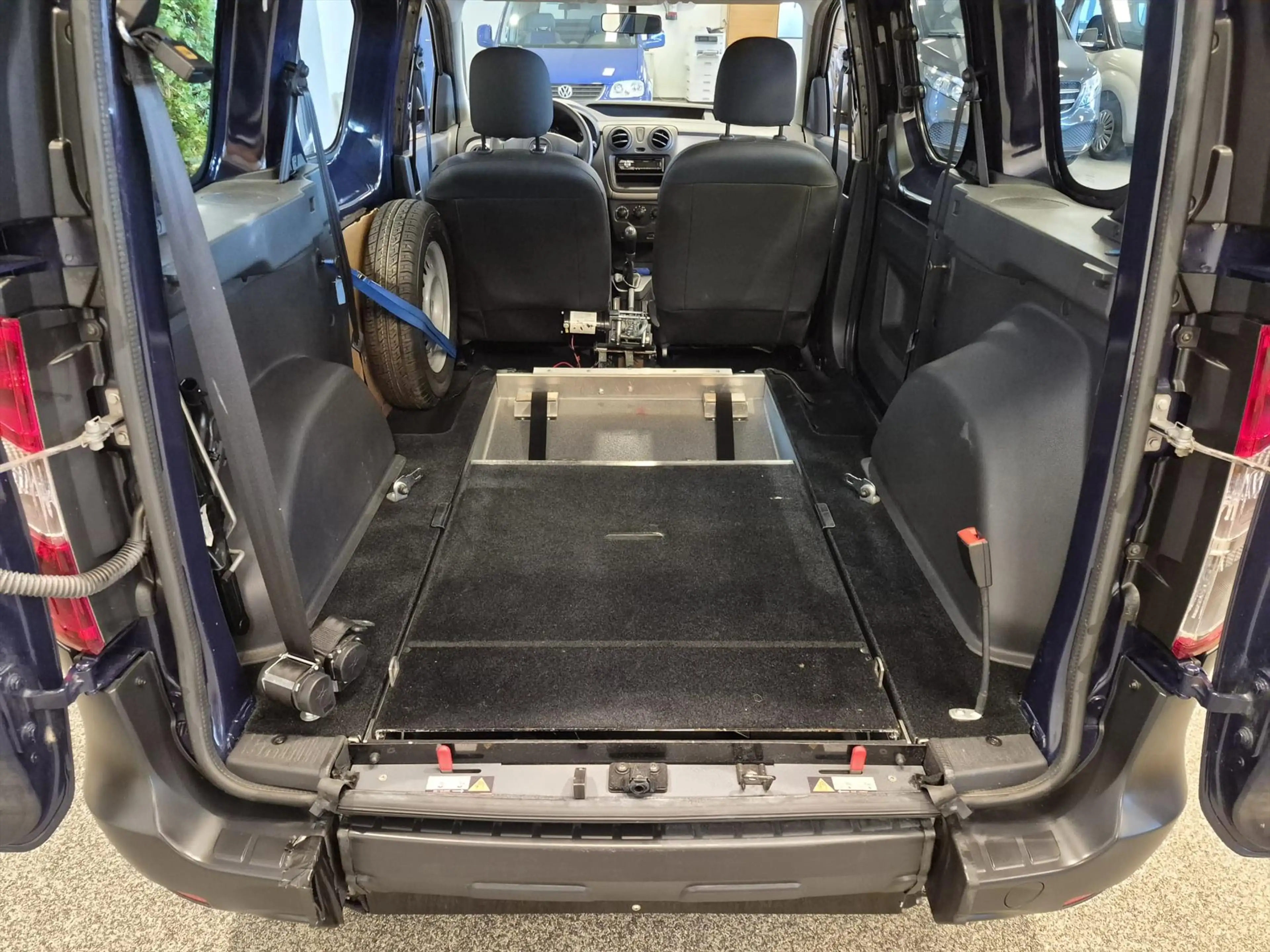 Dacia Dokker Rolstoelauto incl. lier — photo 4