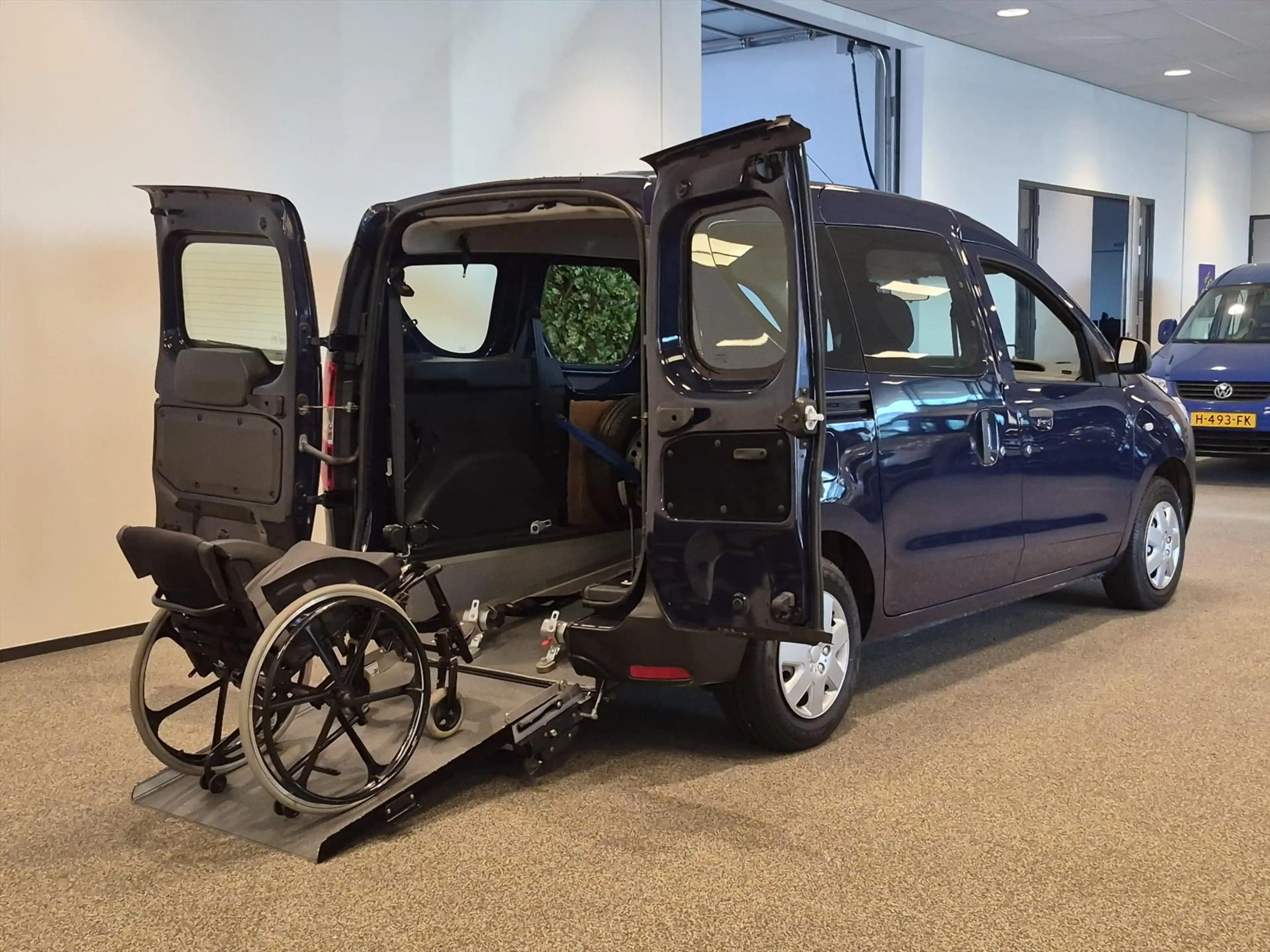 Dacia Dokker Rolstoelauto incl. lier — photo 10