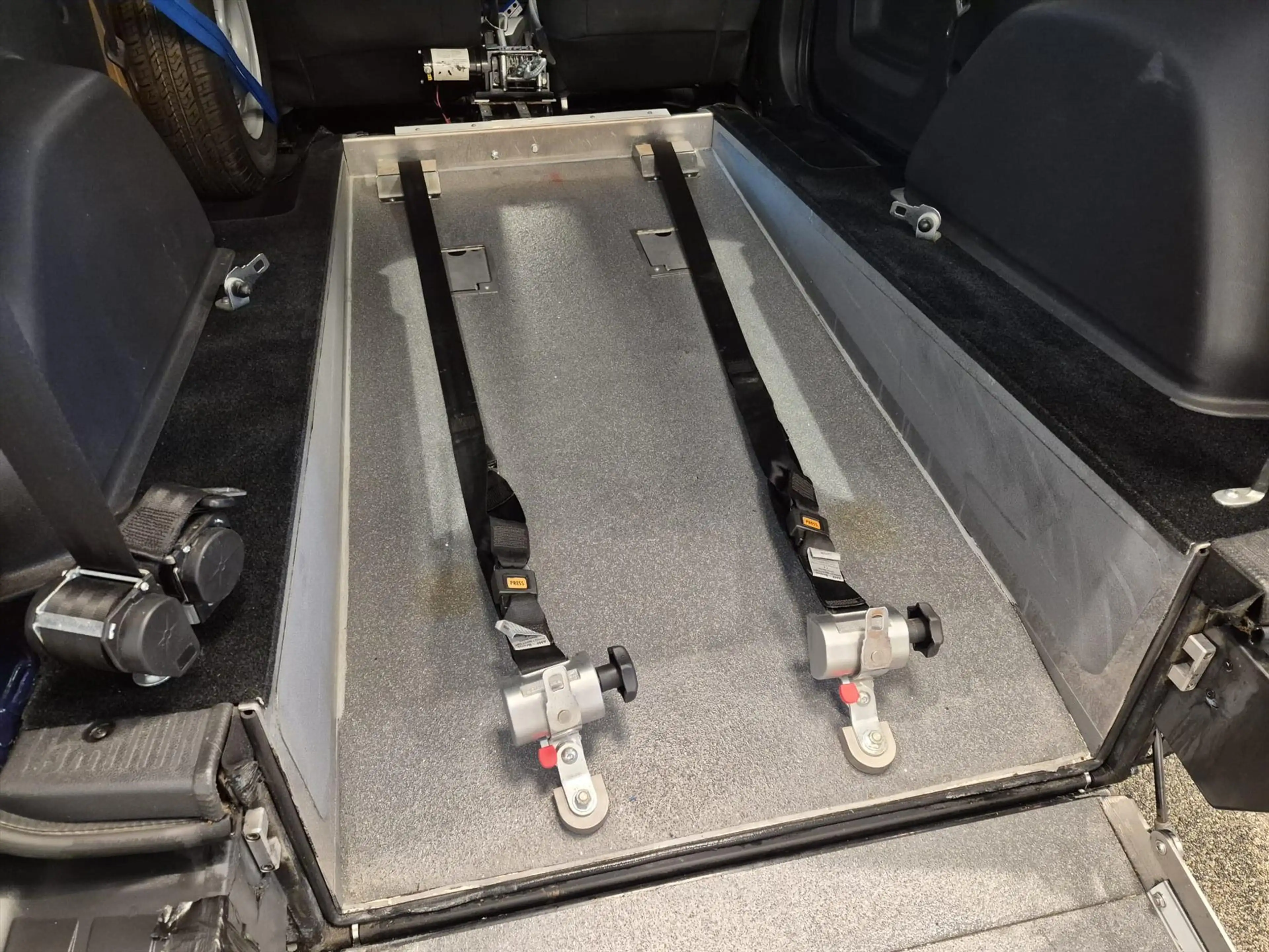 Dacia Dokker Rolstoelauto incl. lier — photo 6
