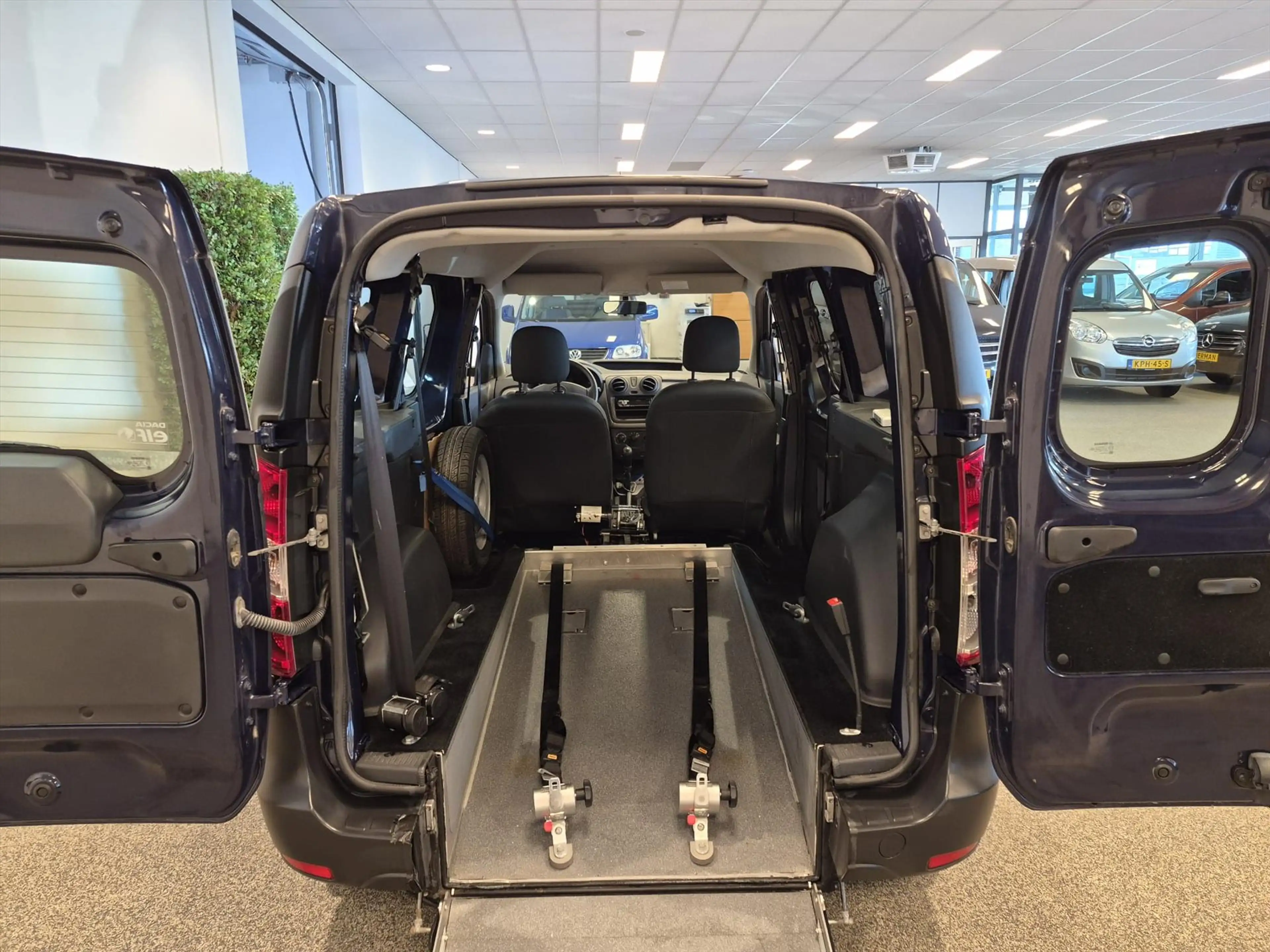 Dacia Dokker Rolstoelauto incl. lier — photo 3