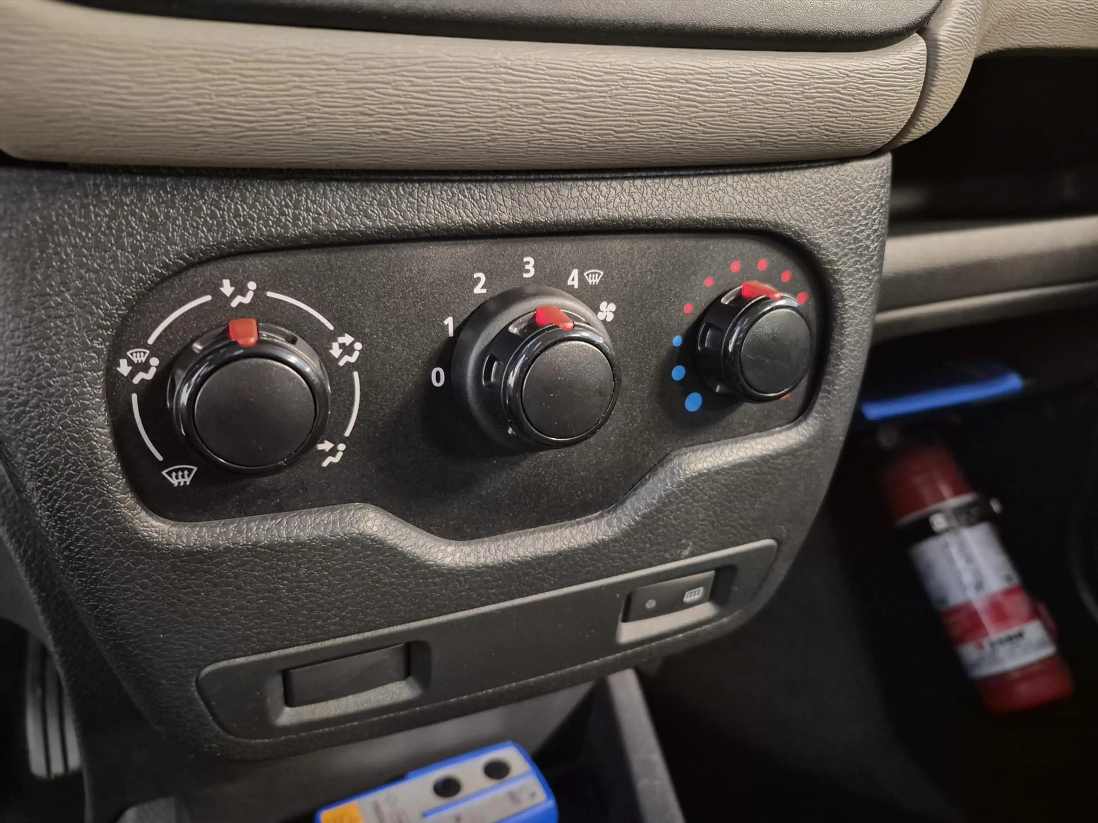 Dacia Dokker Rolstoelauto incl. lier — photo 24