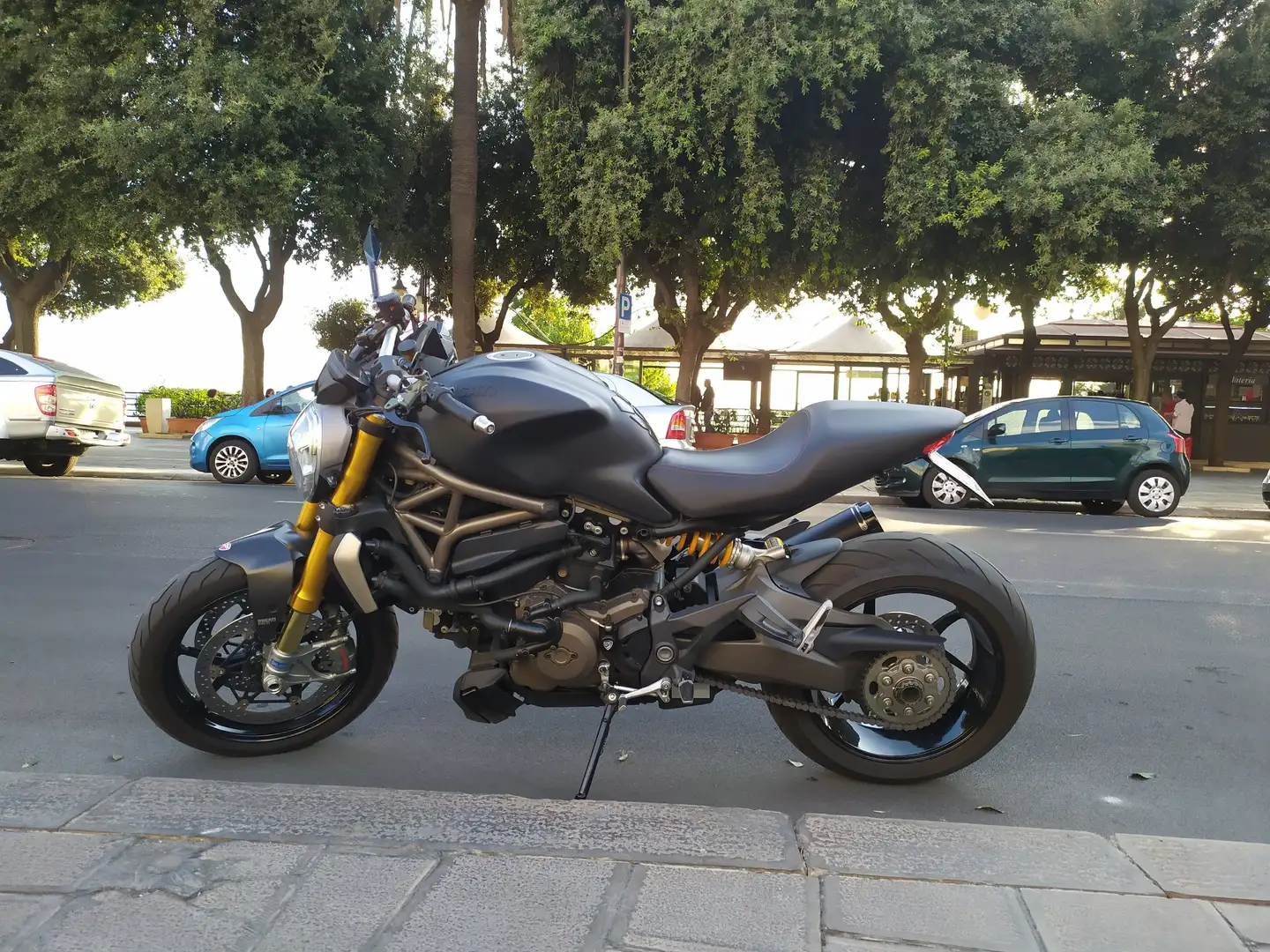 Ducati Monster 1200 S Nero - 1