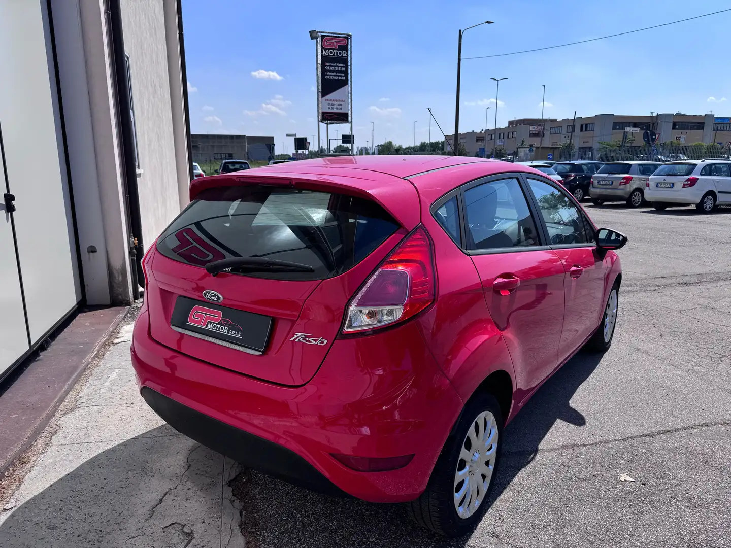 Ford Fiesta Fiesta 5p 1.4 Business Gpl 95cv E6, OK NEO Kırmızı - 2