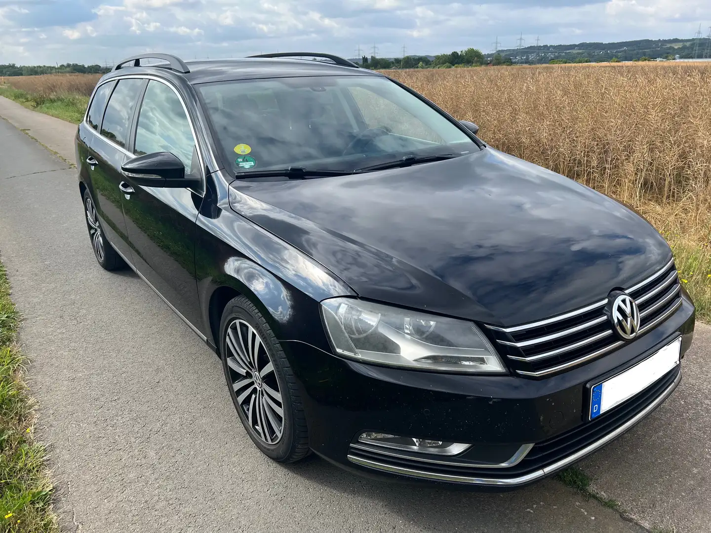 Volkswagen Passat Variant Passat Variant Diesel 2.0 Blue TDI SCR Comfortline Negru - 1