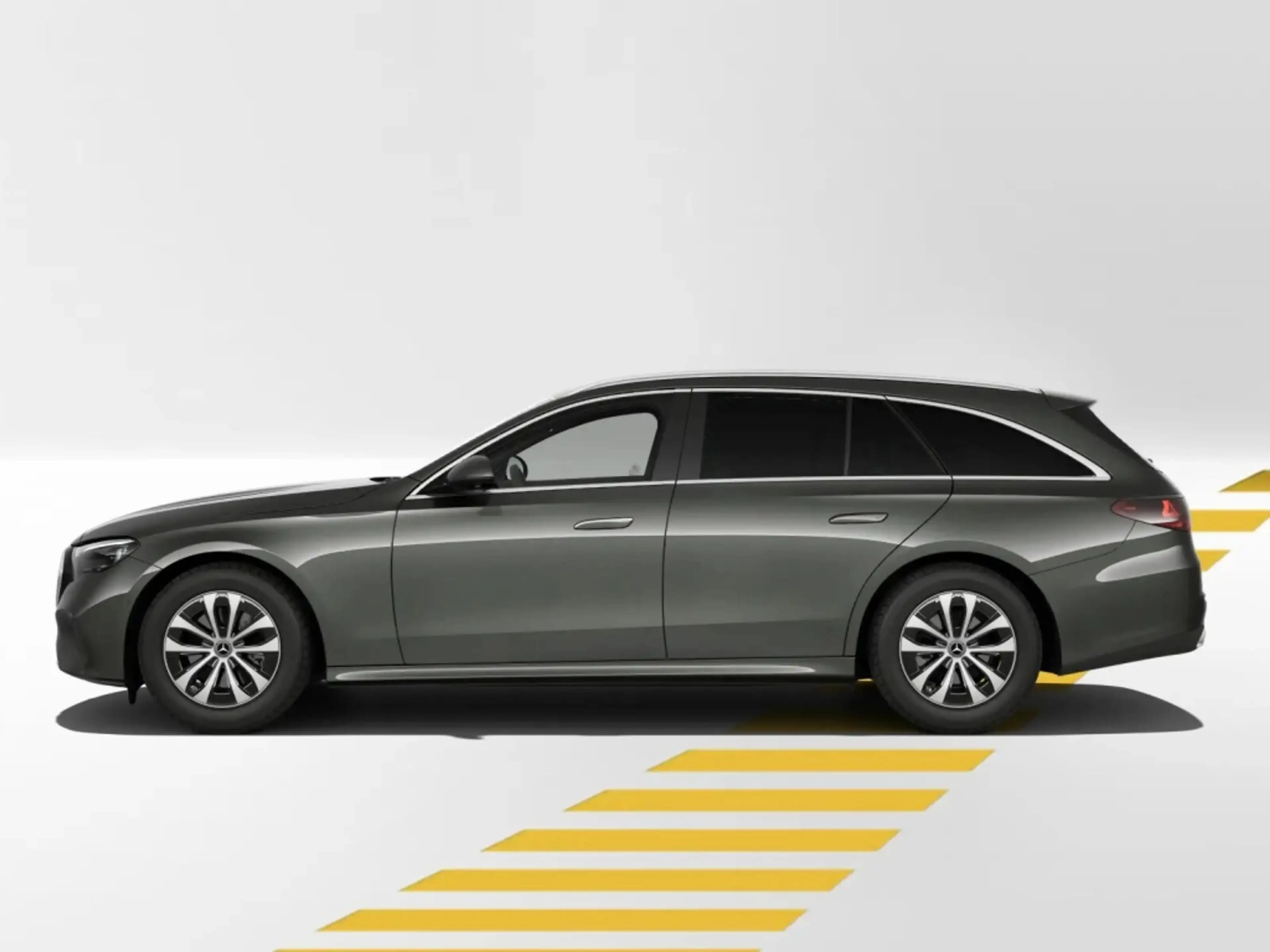 Mercedes-Benz E 220 d T AVANTGARDE BURMESTER 4D AHK 360KAM — photo 4
