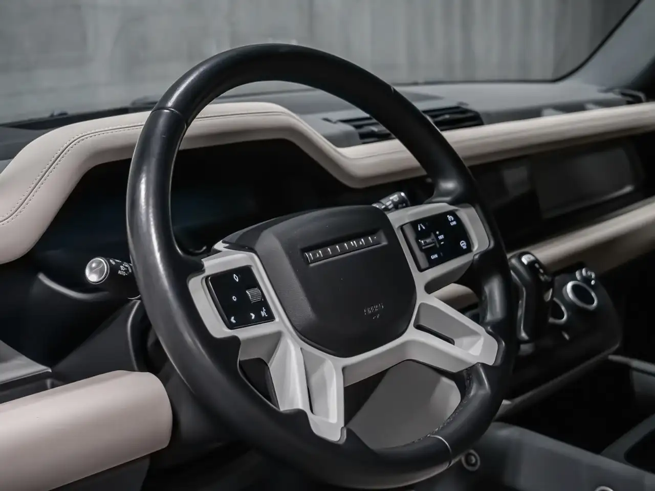 Land Rover Defender снимка Land Rover Defender