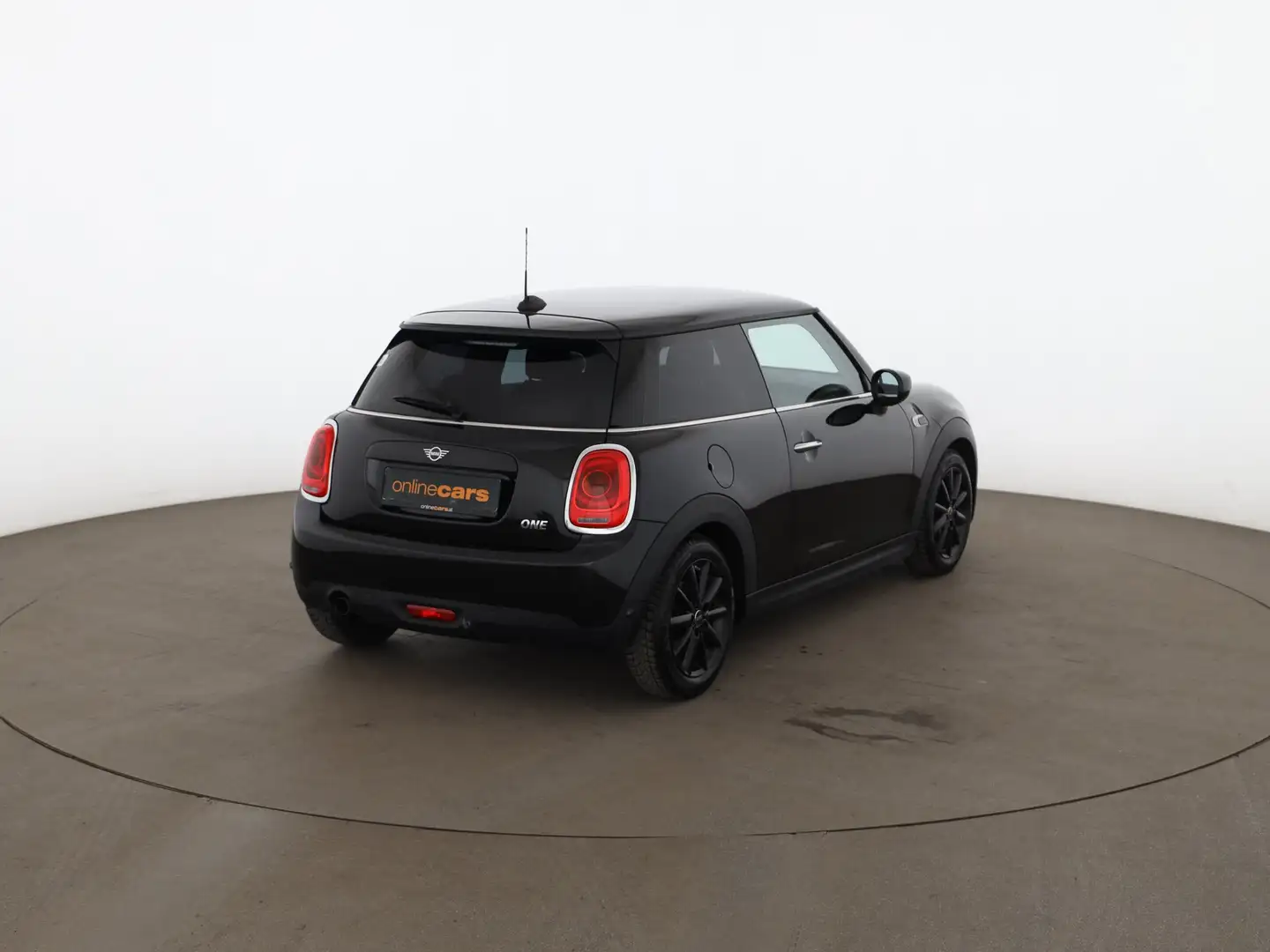 MINI One 1.5 SITZHZG KLIMA-AUTOMATIK PDC Schwarz - 2