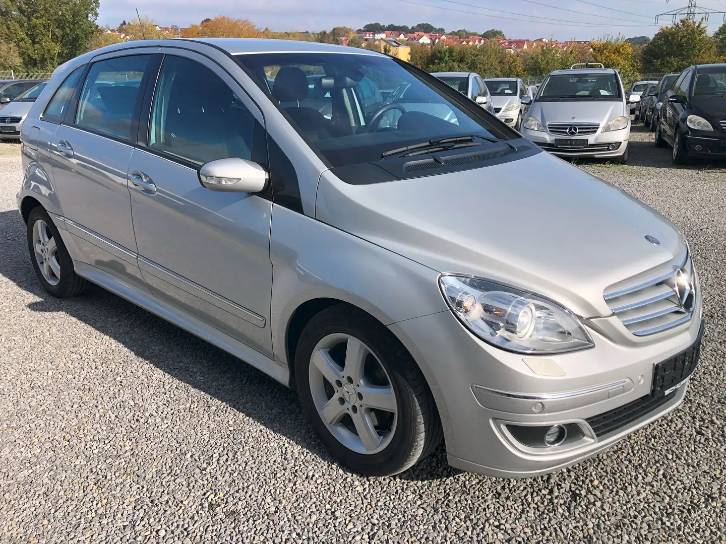 Mercedes-Benz B 200 Autotronic*Bi-Xenon*Parktronic*Tempomat* Silber - 2