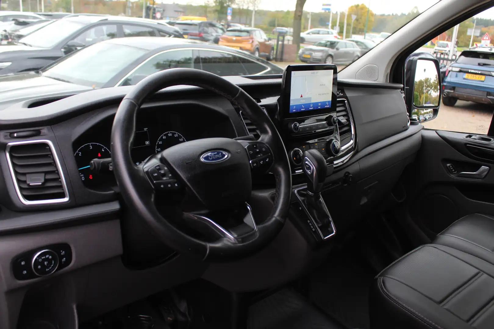 Ford Transit Custom 300 2.0 TDCI L2H1 Limited / Trekhaak / Camera / Le Noir - 2