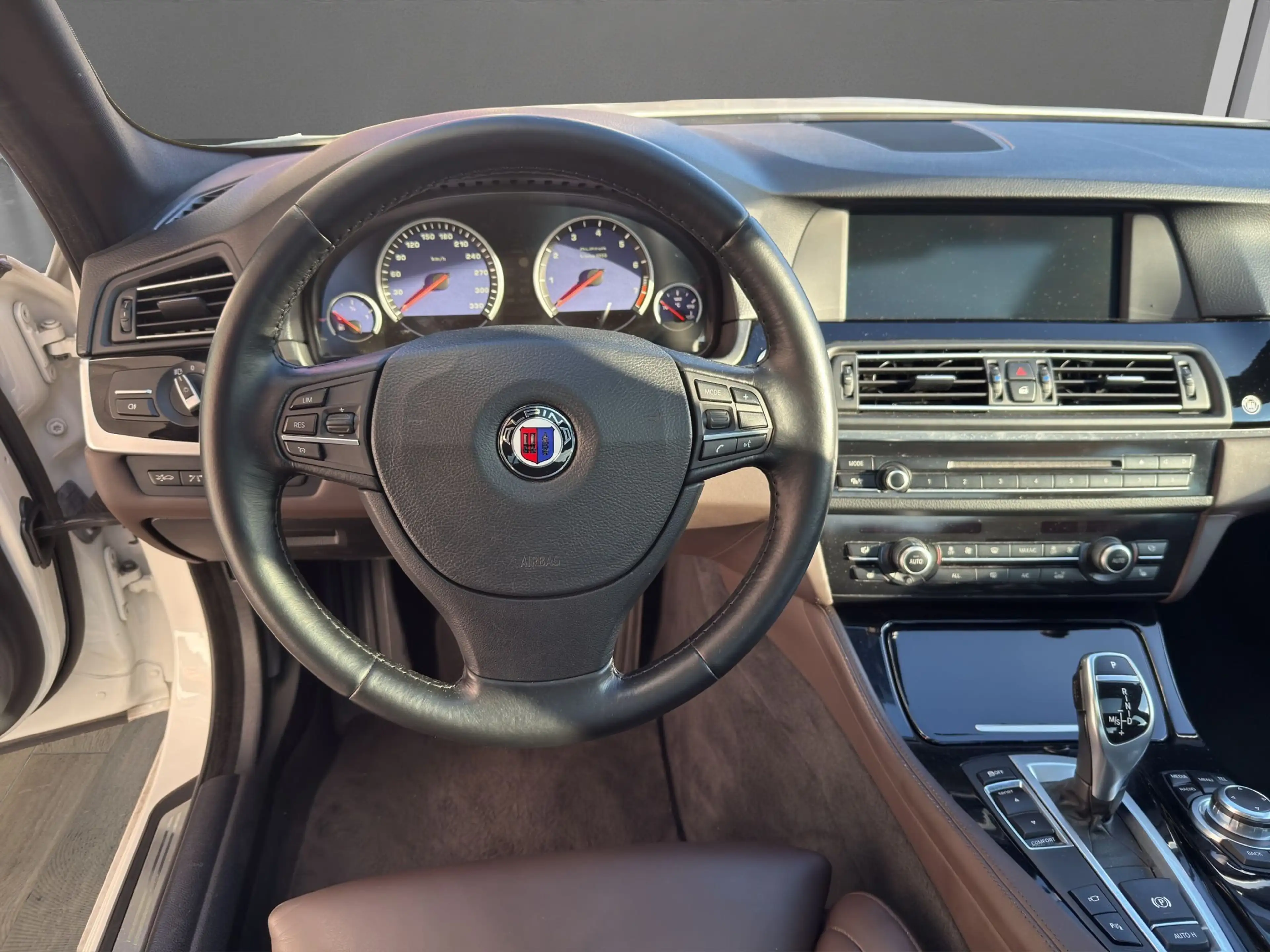 Alpina B5 ALPINA B5/NAVI/LEDER/SHD/XENON/SOFTCLOSE/HUD/SLI — photo 10