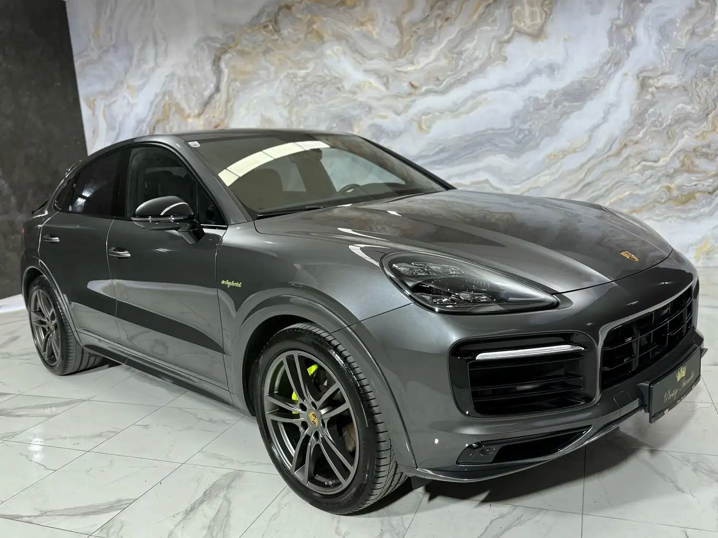 Porsche Cayenne Coupé Sport Design *1. Hand*Approved Garantie* Сірий - 1