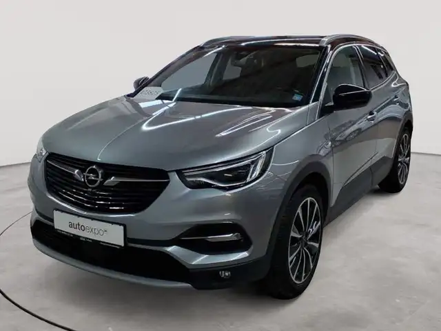 Opel Grandland X view 2