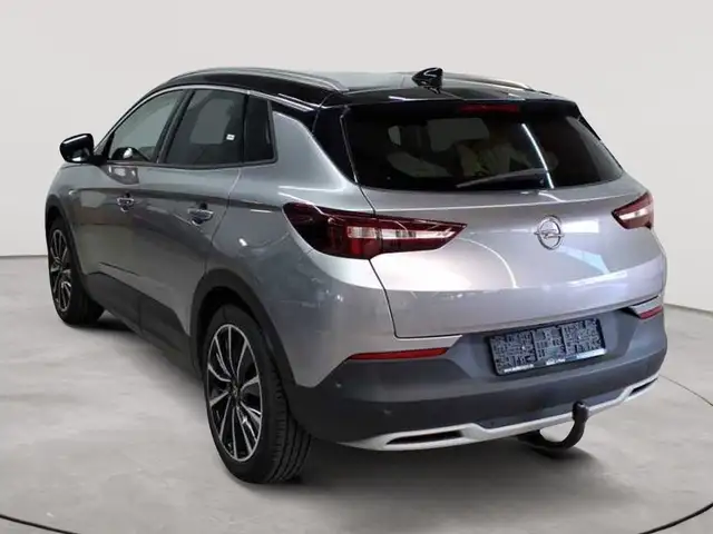 Opel Grandland X view 5