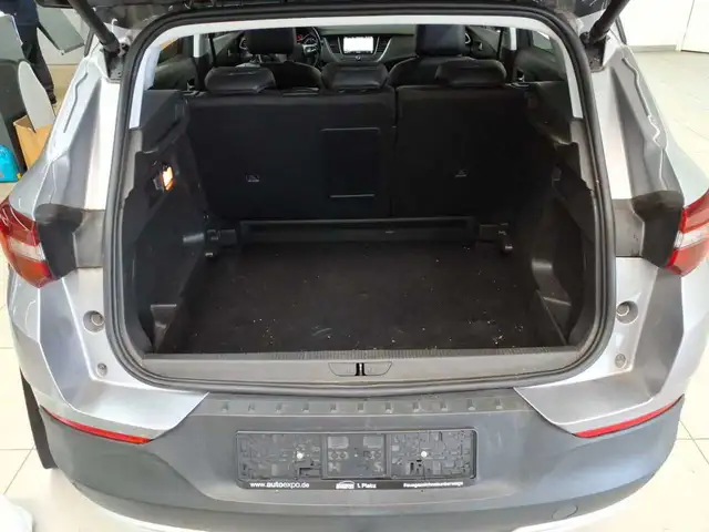 Opel Grandland X view 15