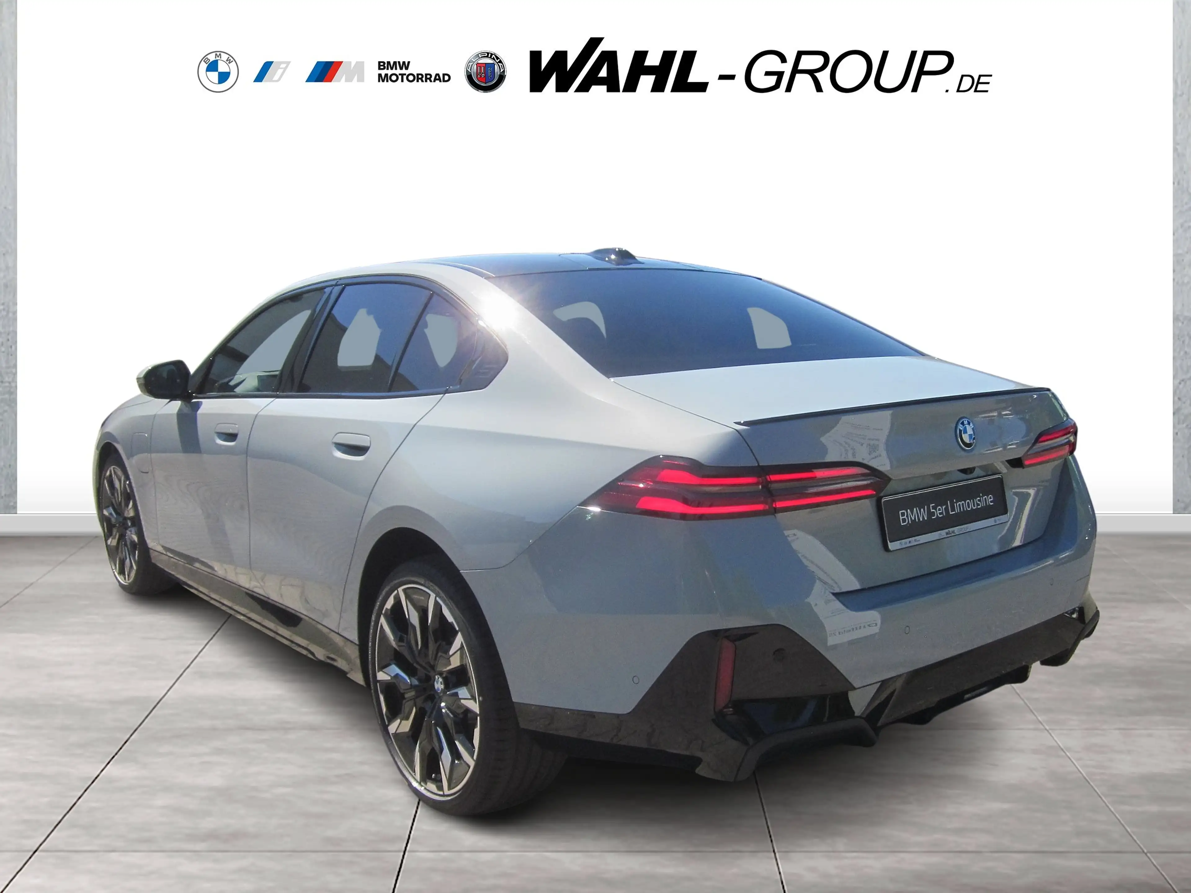 BMW 550 e xDrive M Sport Pro AHK Panorama Innovation Drivi — photo 7