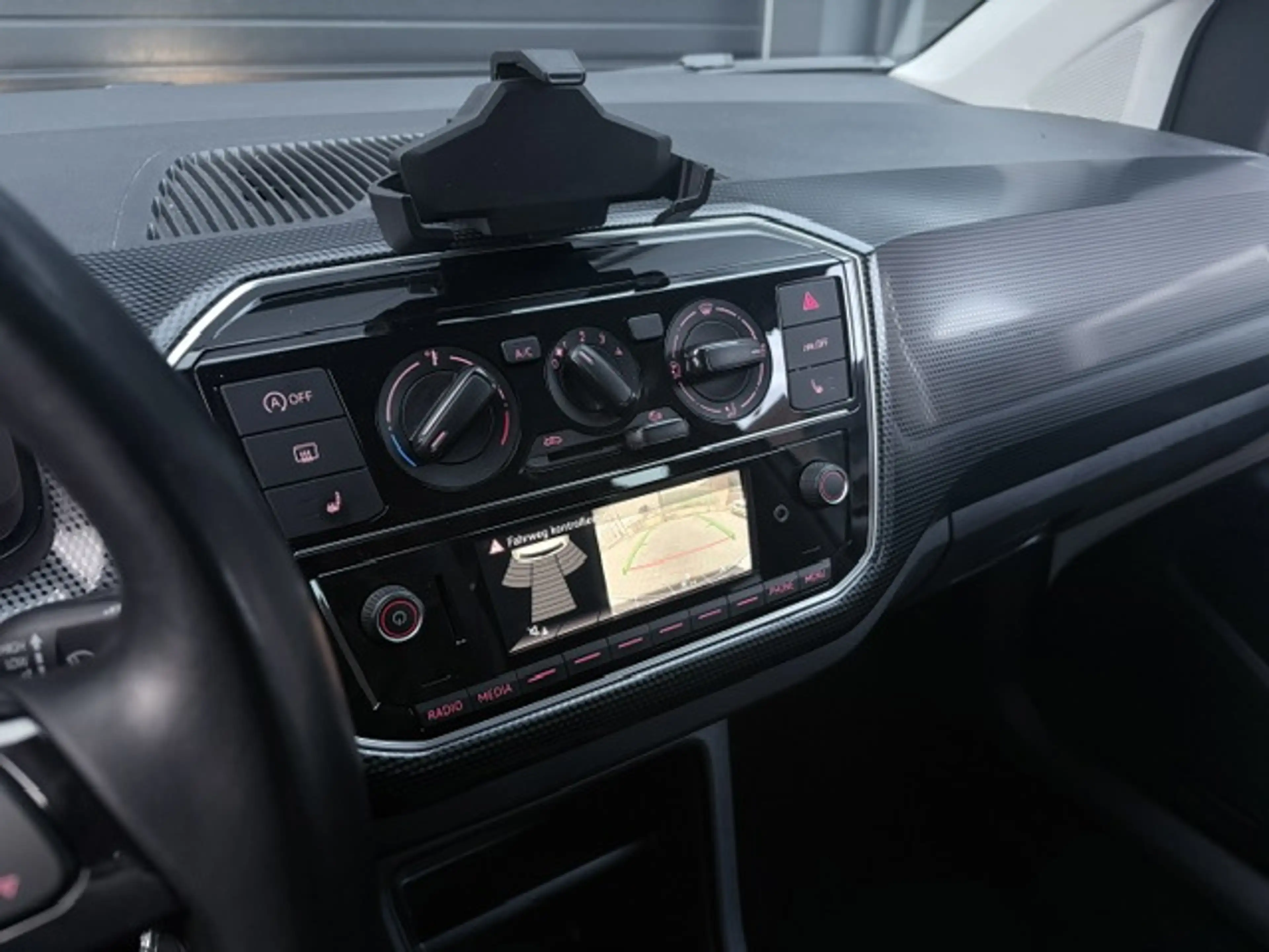 Volkswagen up! 1.0|65PK|Cruise|Camera|Stoel verw|Lane assist|MF s — photo 11