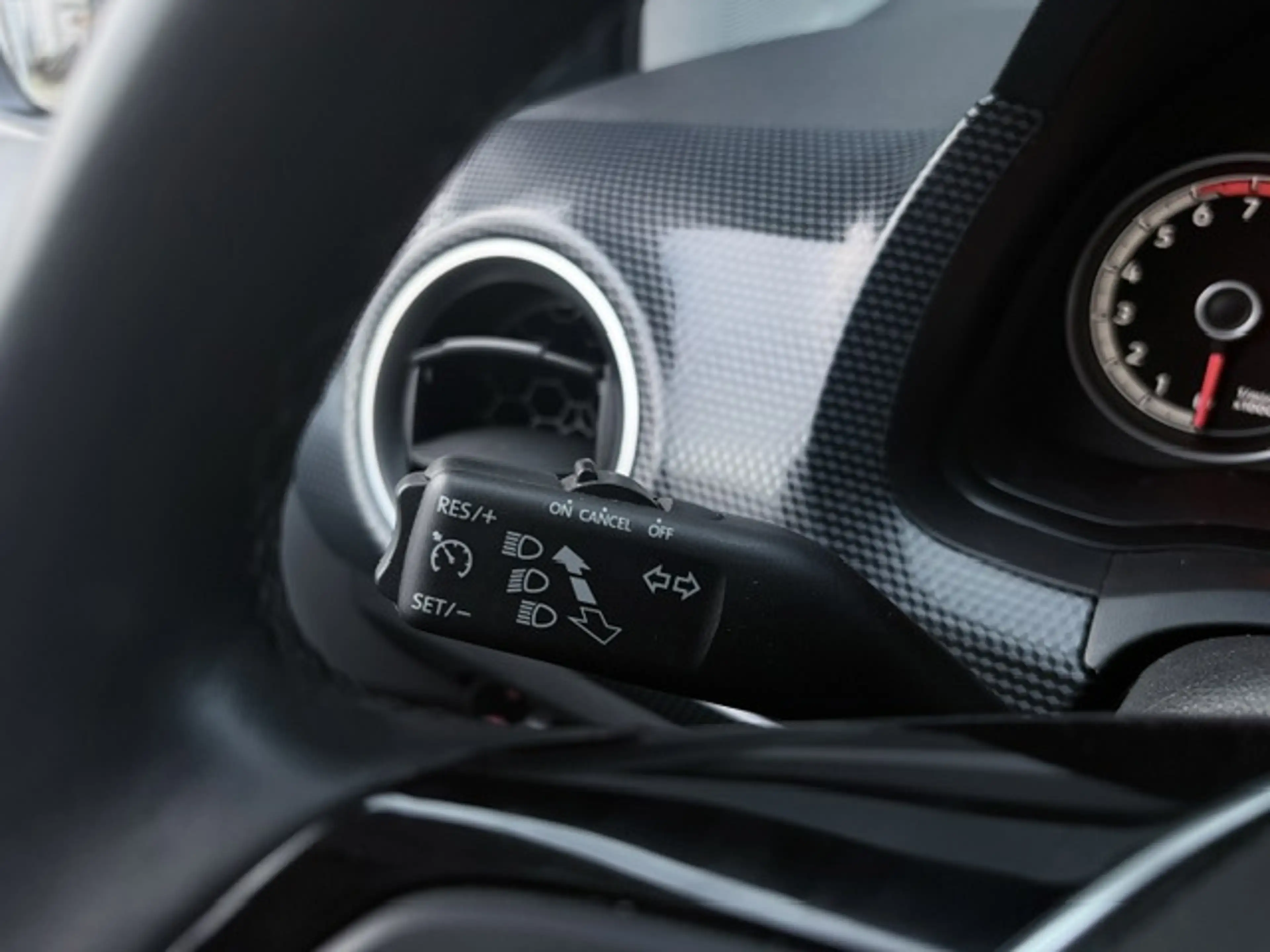 Volkswagen up! 1.0|65PK|Cruise|Camera|Stoel verw|Lane assist|MF s — photo 12