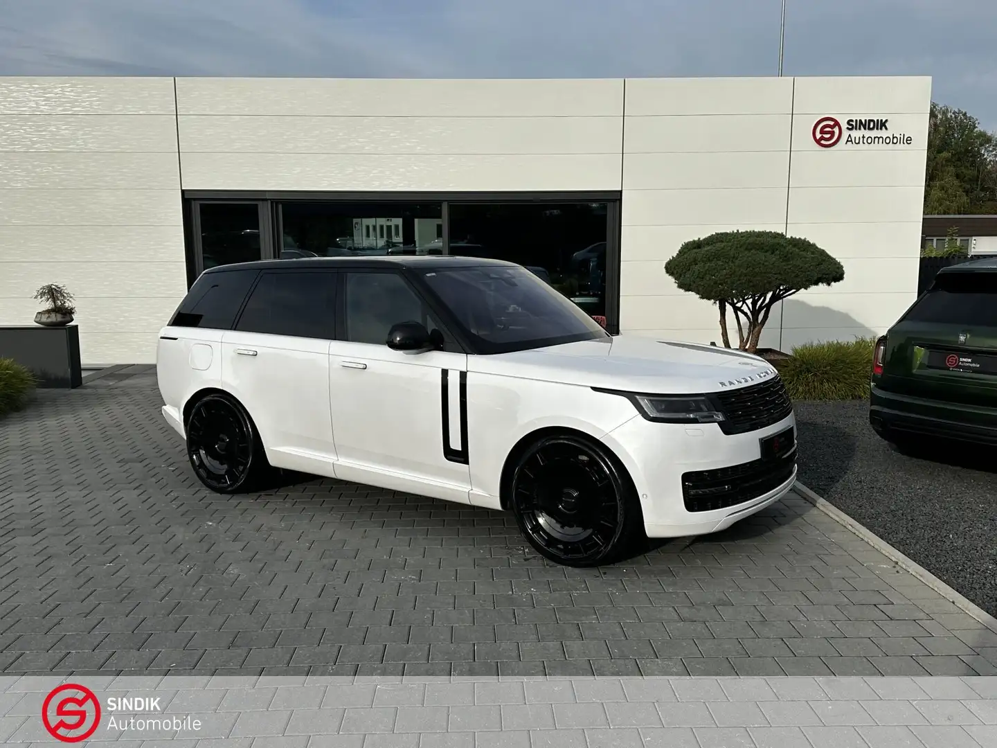 Land Rover Range Rover Range Rover P530 Autobiography SV Pearl-MANSORY- Weiß - 2
