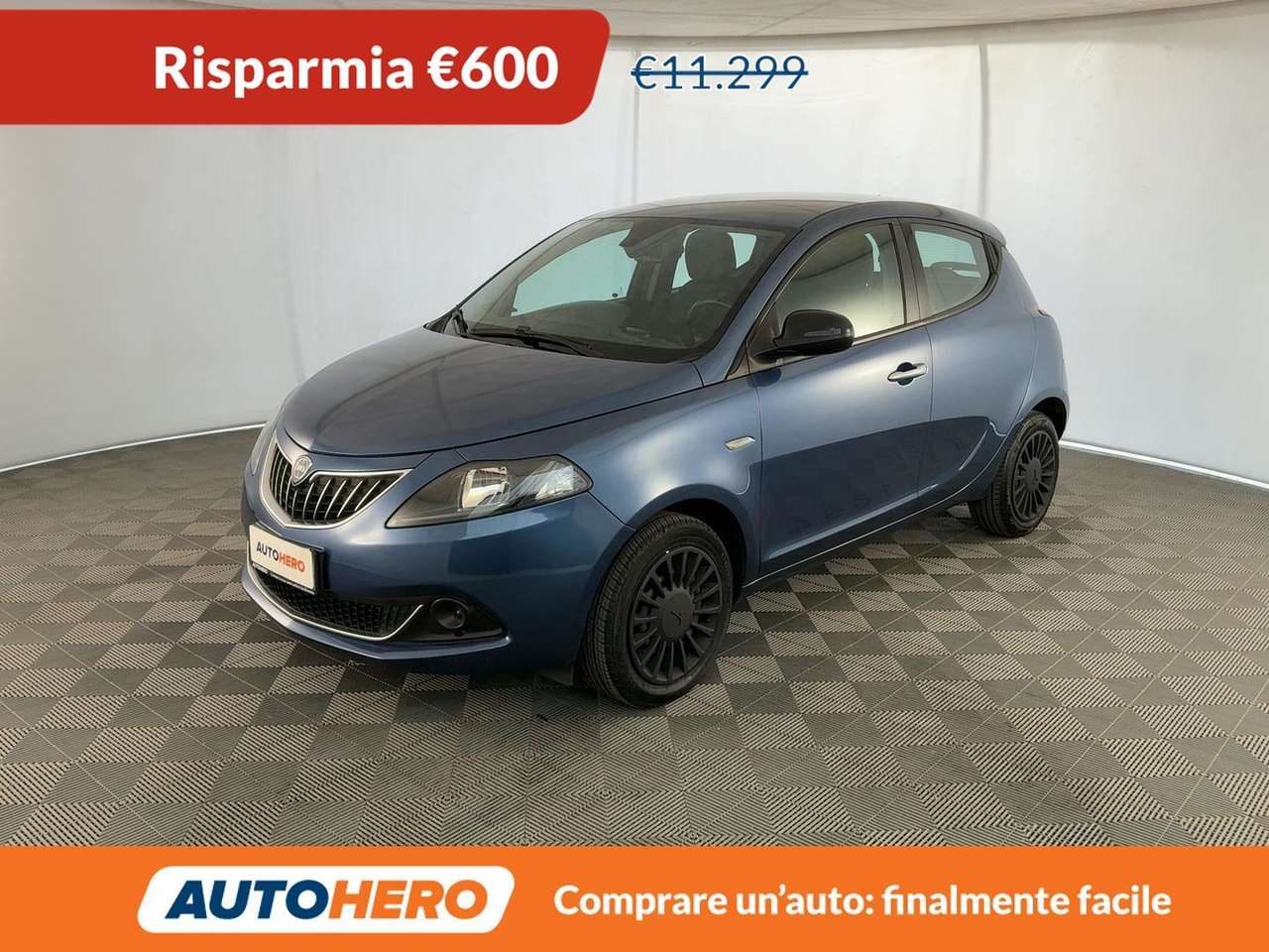 Lancia Ypsilon 1.0 Mild-Hybrid Silver