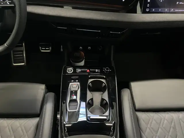 Audi Q6 E-Tron view 13