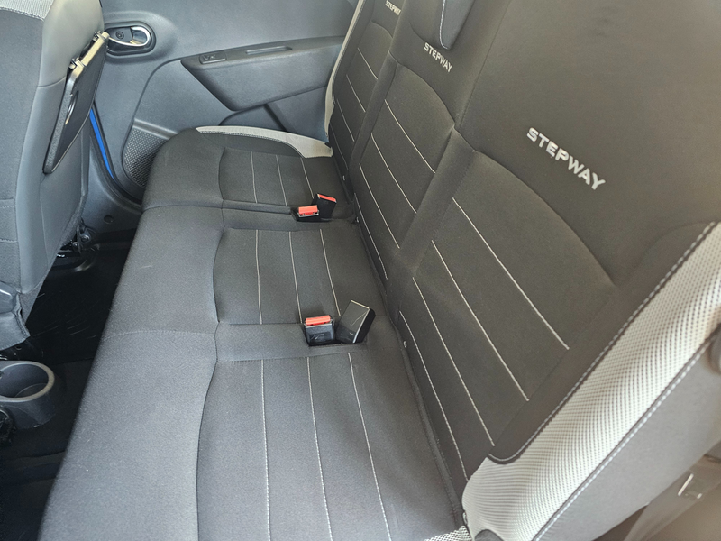 Dacia Lodgy Stepway — photo 12