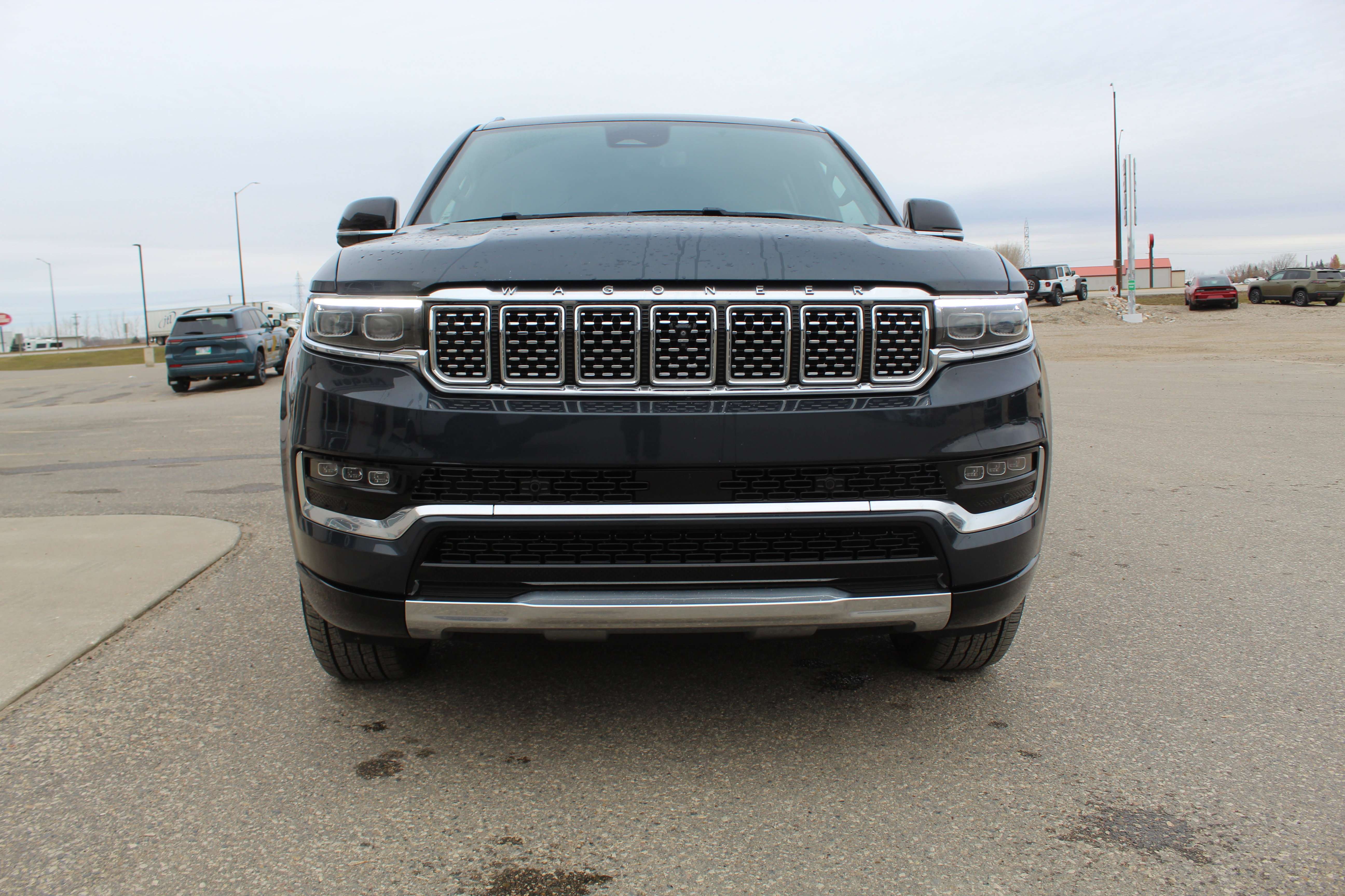 2023 Jeep Grand Wagoneer