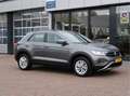 Volkswagen T-Roc 1.0 TSI Life | Navigatie | Parkeersensoren | App C Grijs - thumbnail 4