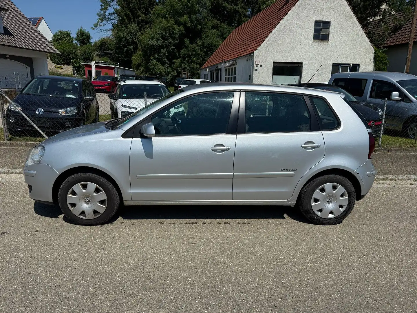 Volkswagen Polo IV United, 1.2 Benzin, 60 PS, Klima Srebrny - 1