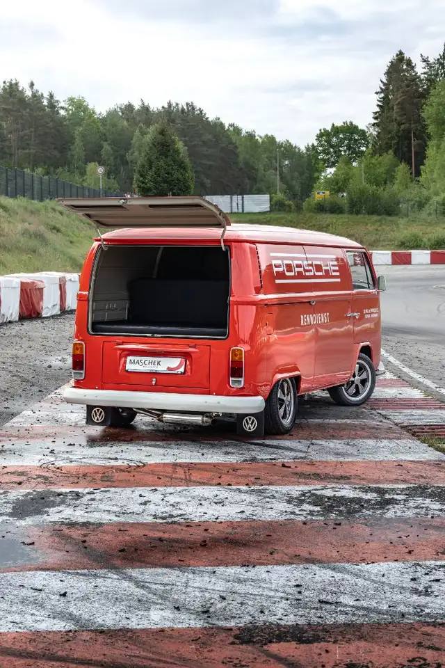 Volkswagen T2__MODEL_ALL Kasten Porsche Renndienst Hommage GA, foto 10