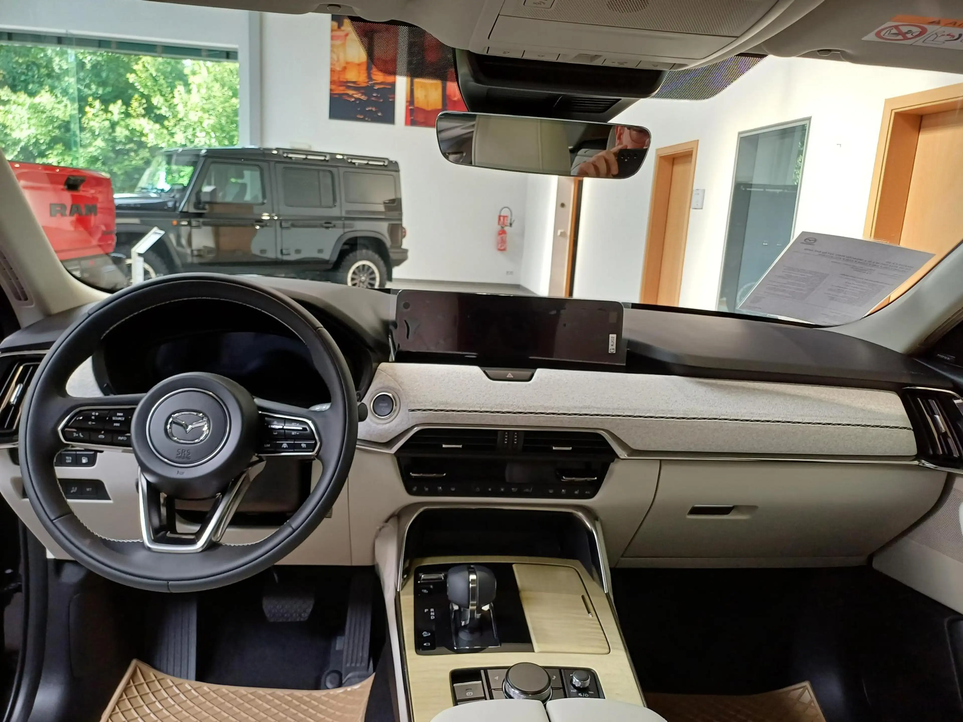 Mazda CX-60 2.5 e-SkyActiv PHEV Takumi — photo 8