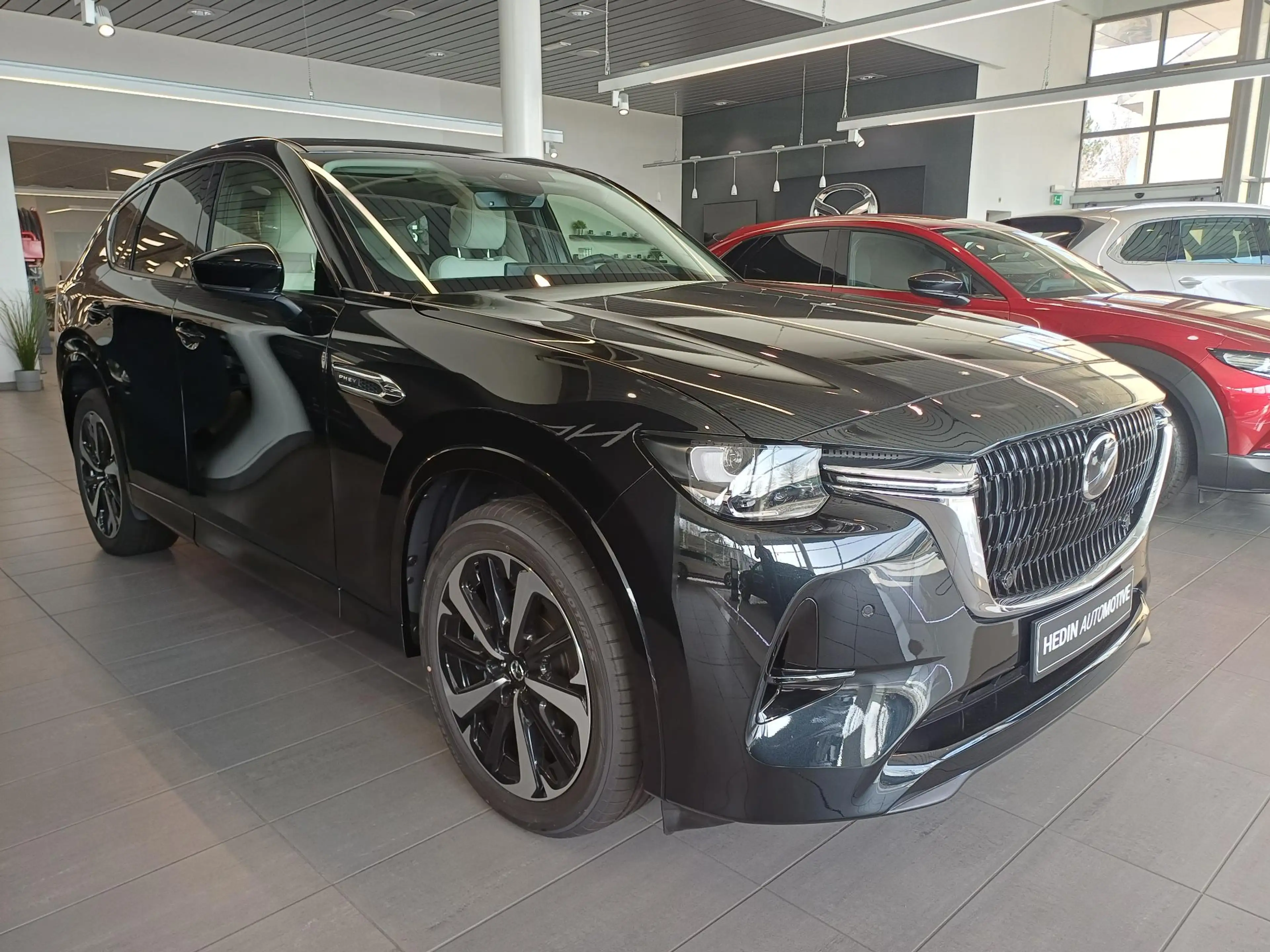 Mazda CX-60 2.5 e-SkyActiv PHEV Takumi — photo 2