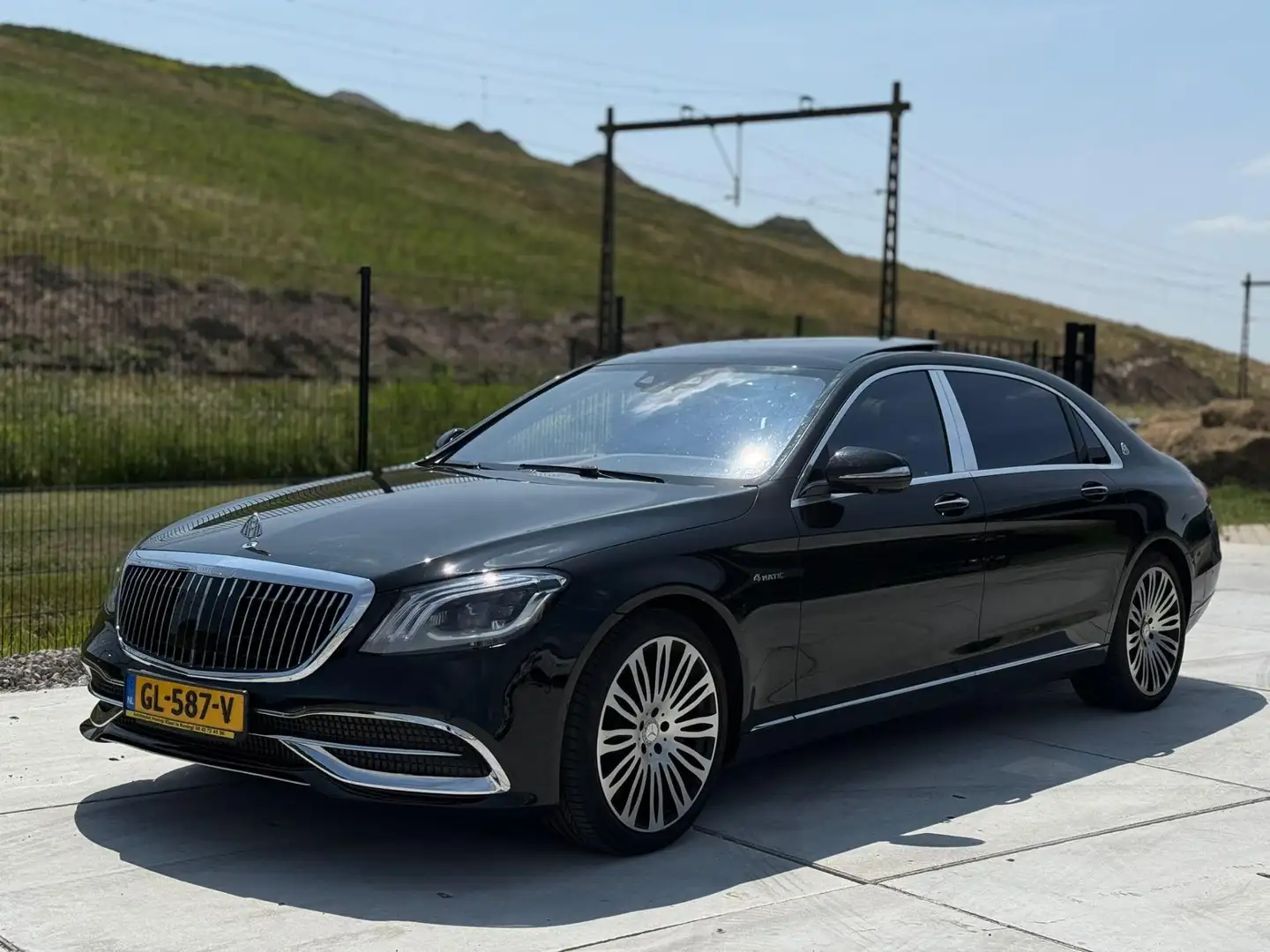 Mercedes-Benz Maybach S-Klasse 500 MAYBACH|4MATIC|STERRENHEMEL|4ZITS|KOELKAST Schwarz - 2