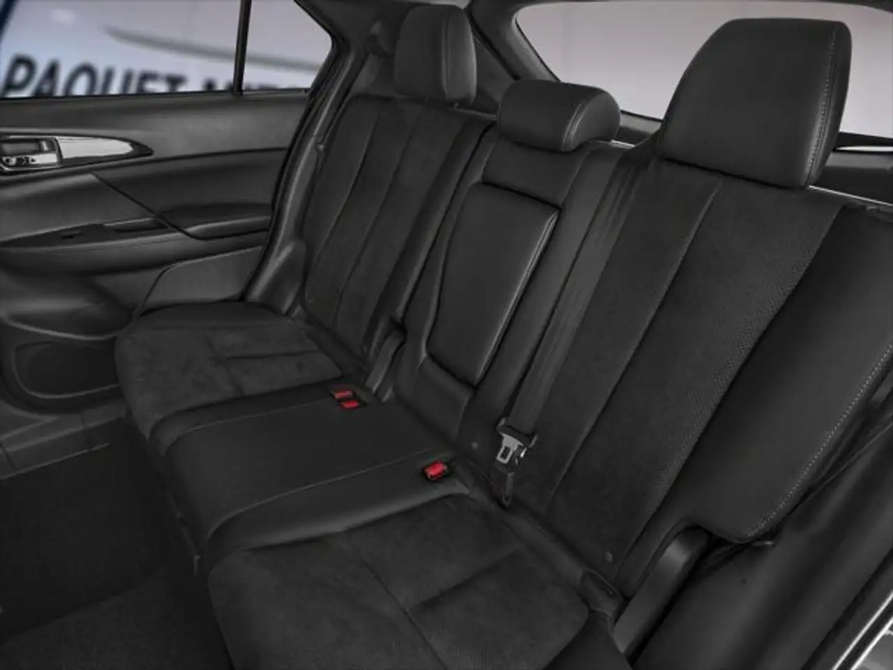 Mitsubishi Eclipse Cross снимка Mitsubishi Eclipse Cross