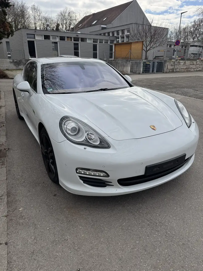 Porsche Panamera 4S PDK - 1