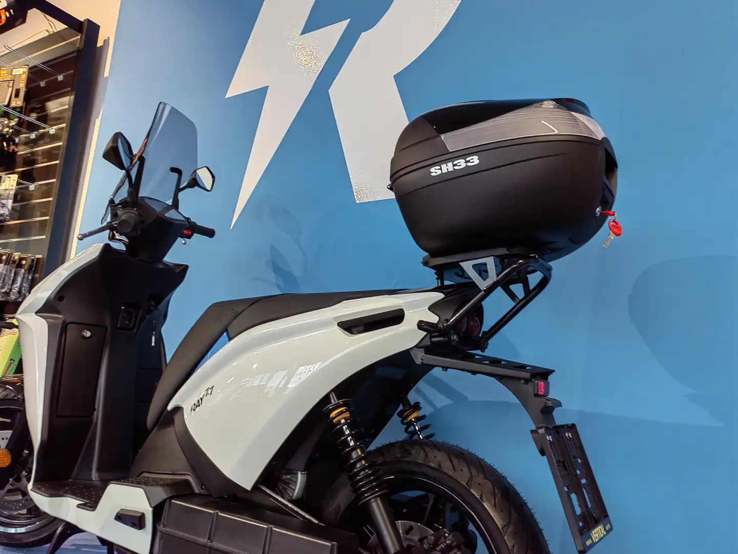 Ray 7.7 Elektroroller 130 km/h Speed! White - 2