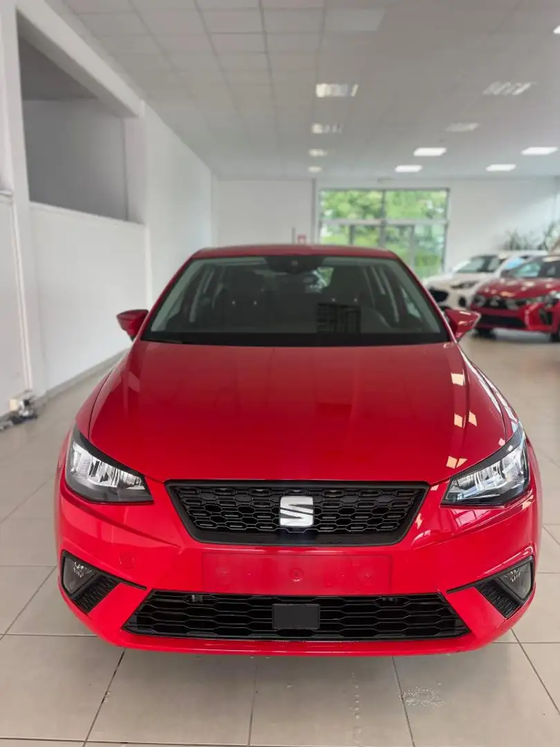 SEAT Ibiza Ibiza 1.0 mpi Reference 80cv Rosso - 2