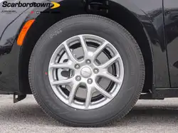 Chrysler Grand Caravan 2027 — фото 12