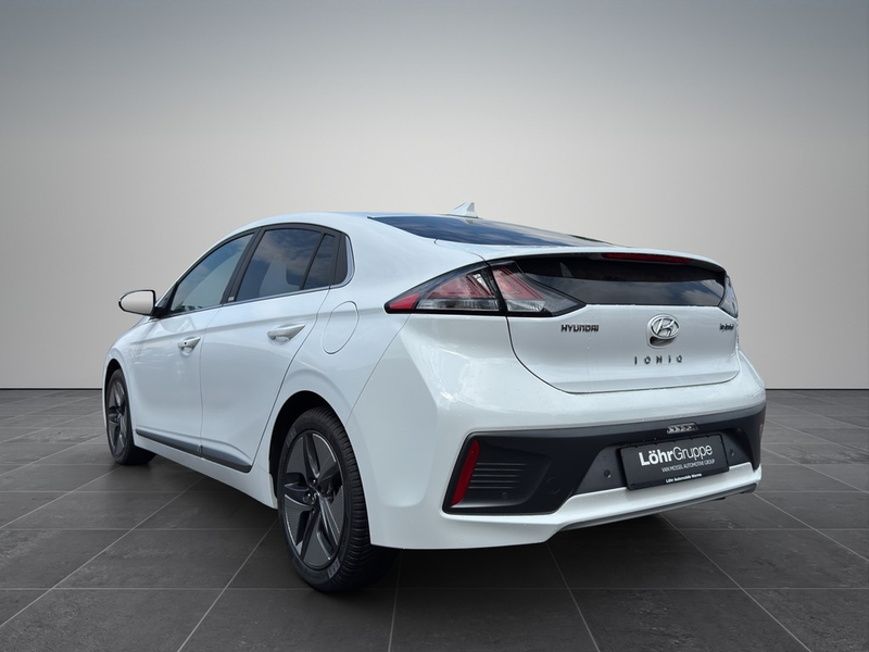 Hyundai IONIQ 1.6 Hybrid Style *INFINITY*LED*NAVI*KAMERA* — photo 2