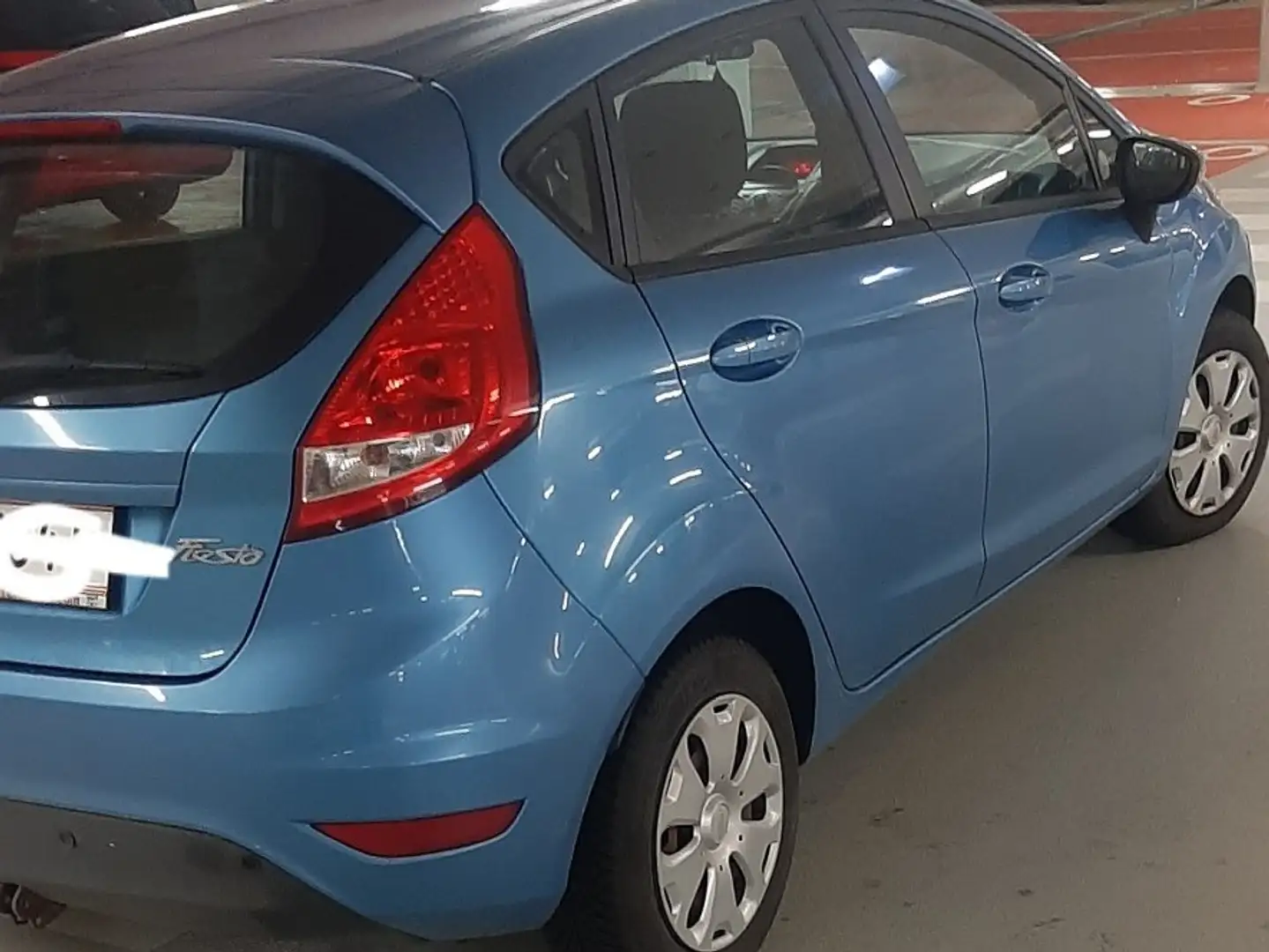 Ford Fiesta Ambiente 1,25 Blau - 2