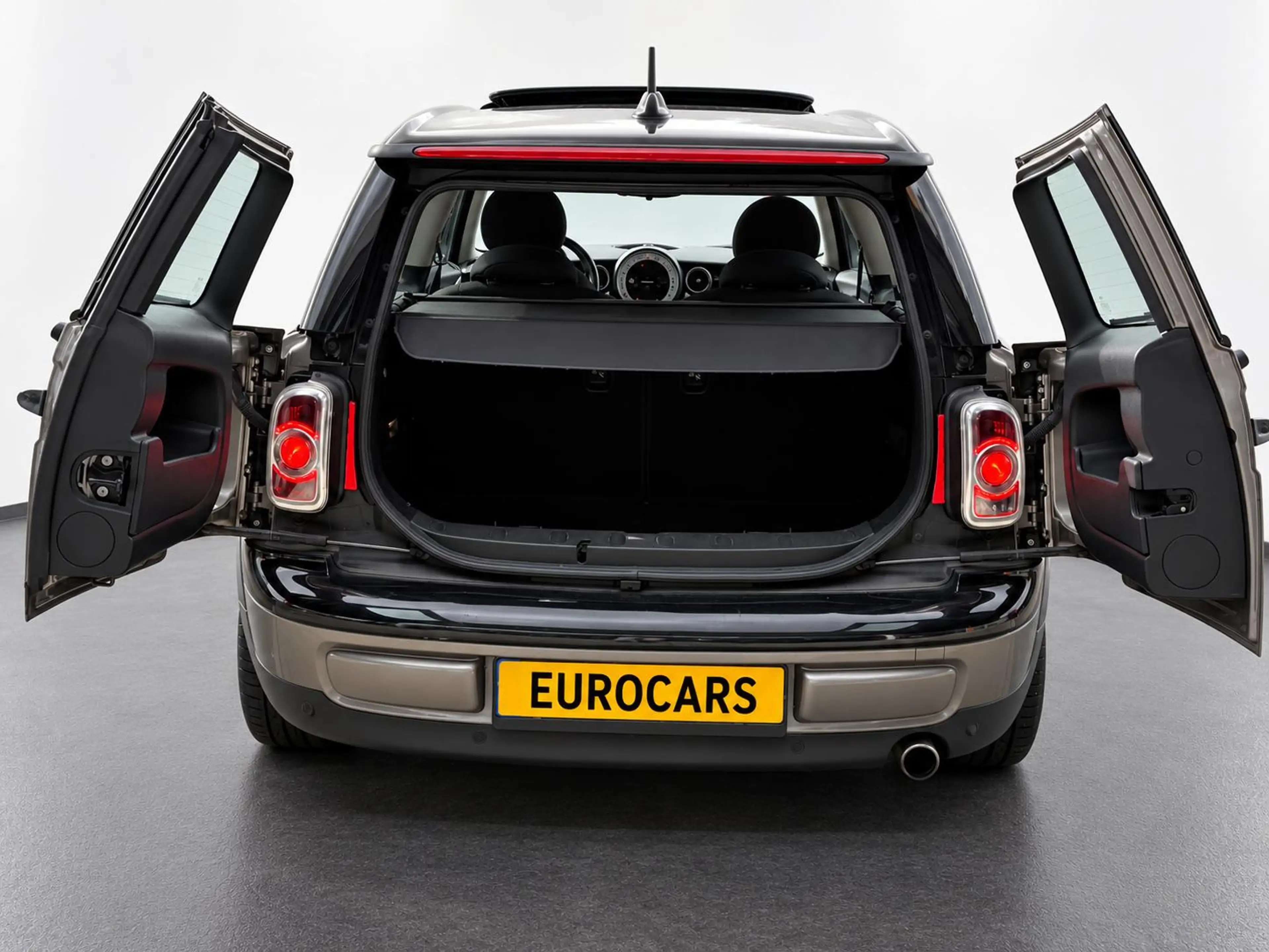 MINI Cooper Clubman 1.6 Business Line Panoramadak Navigatie Parkeerhul — photo 9