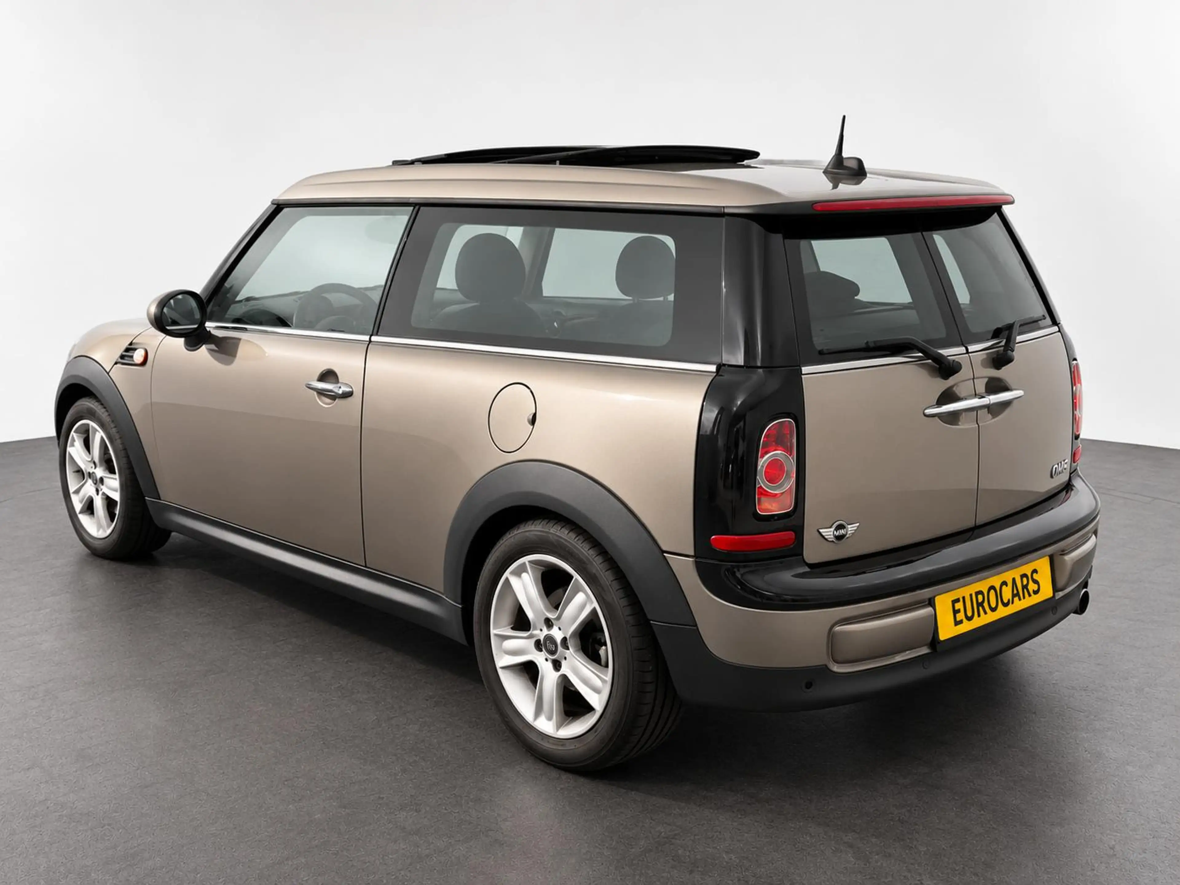 MINI Cooper Clubman 1.6 Business Line Panoramadak Navigatie Parkeerhul — photo 7