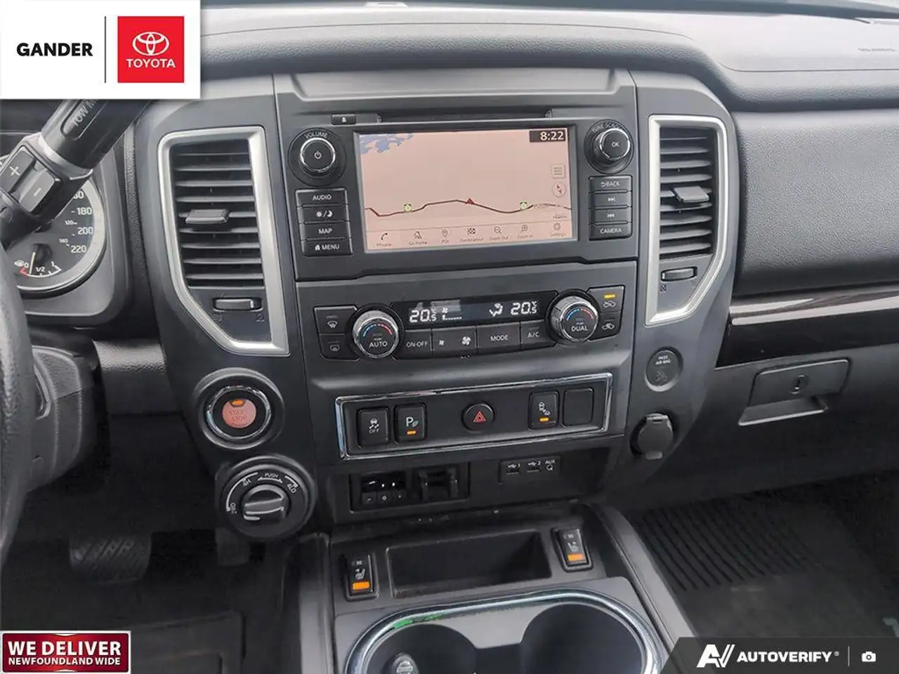 Nissan Titan снимка Nissan Titan