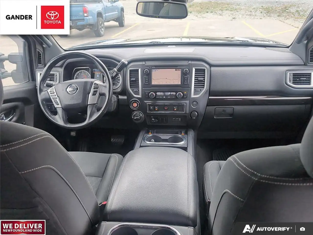 Nissan Titan снимка Nissan Titan