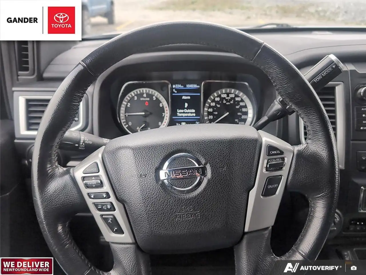 Nissan Titan снимка Nissan Titan