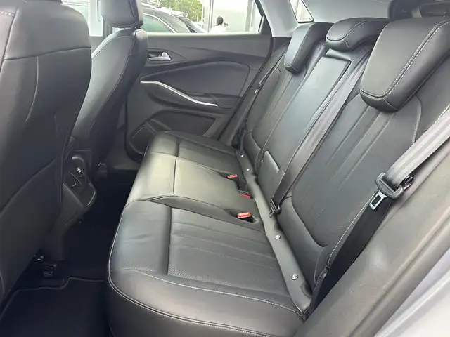 Opel Grandland view 13