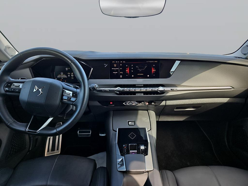 DS Automobiles DS 4 RIVOLI PureTech 130 — photo 9